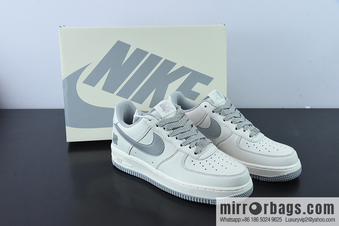 Undefeated x NK Air Force 1 Low Silver Air Force One Item Number: UN6695-288