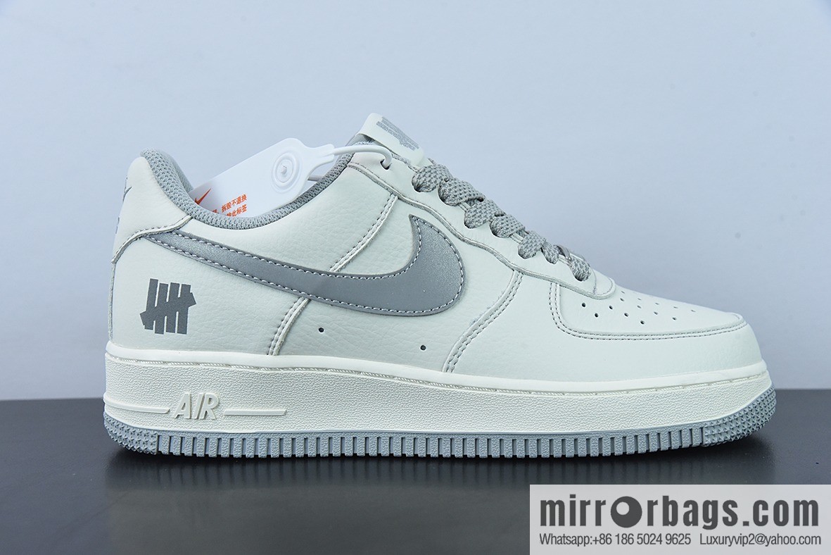 Undefeated x NK Air Force 1 Low Silver Air Force One Item Number: UN6695-288