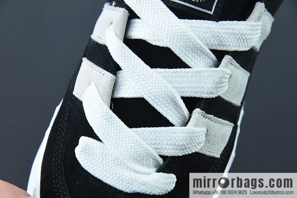 Atmos x Adidas Adimatic Low Matic Series Low Top Vintage Shark Bread Leisure Sports Leisure Skateboard Shoes Item Number: GY5274