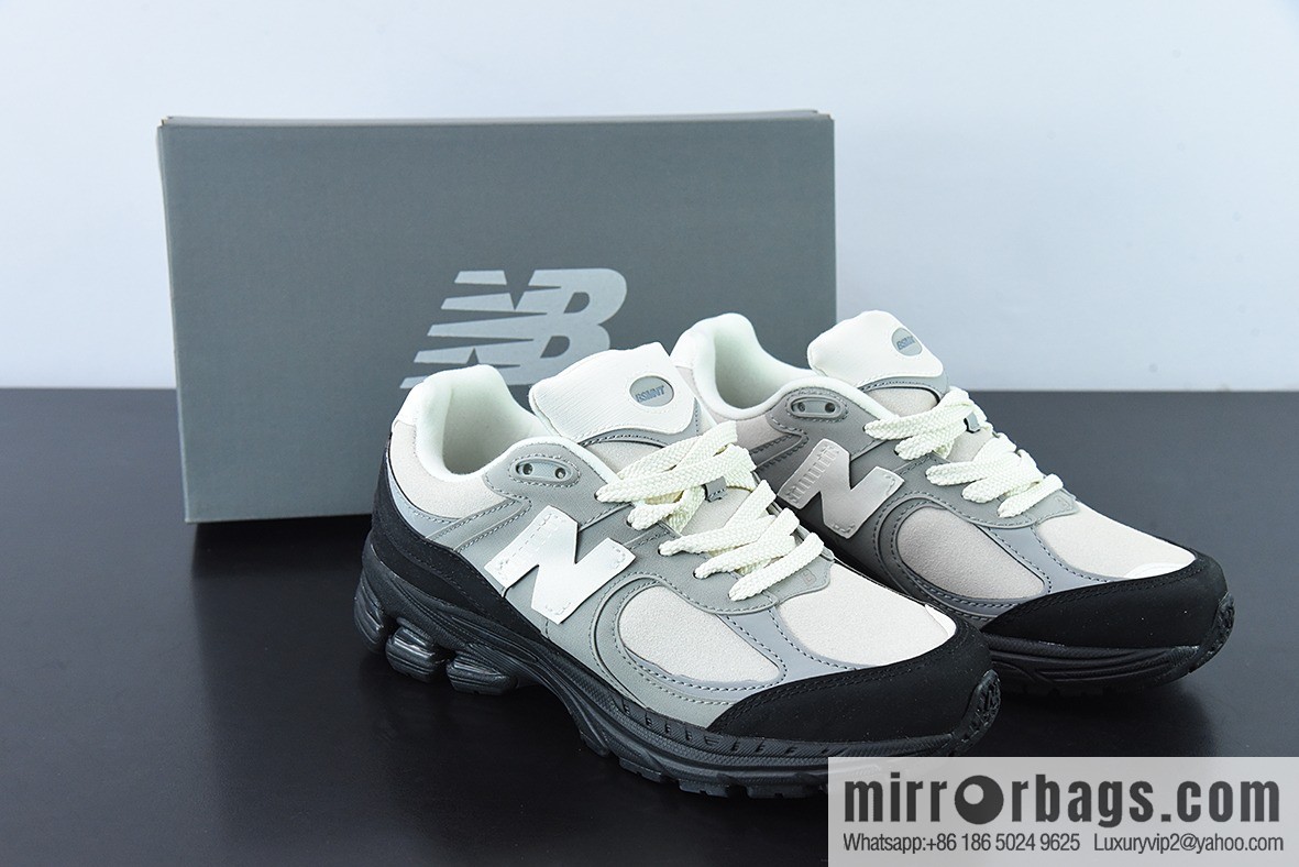 New Balance ML2002 Series Vintage Daddy Style Unisex Casual Shoes Couple Versatile Jogging Shoes Sports Men's Shoes Women's Shoes ML2002RBA