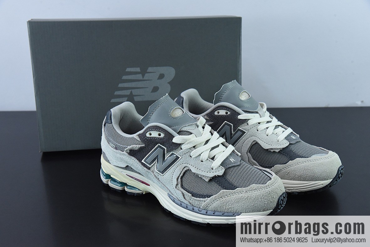 New Balance ML2002 Series Vintage Daddy Style Unisex Casual Shoes Couple Versatile Jogging Shoes Sports Men's Shoes Women's Shoes M2002RDA