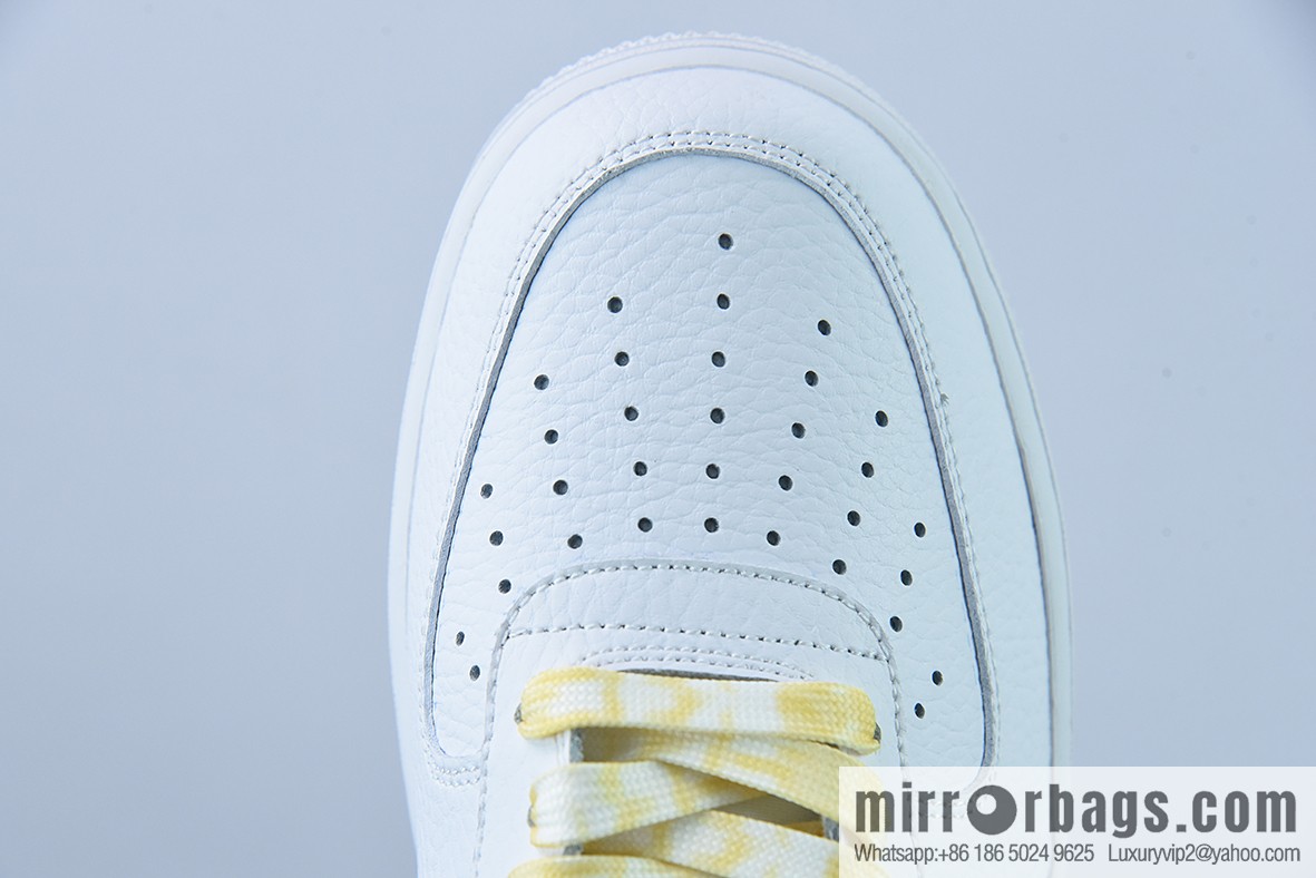 Nk Air Force 1 '07 Low White and Yellow, Classic Versatile Low Help Air Force One, Item Number DV3505-101