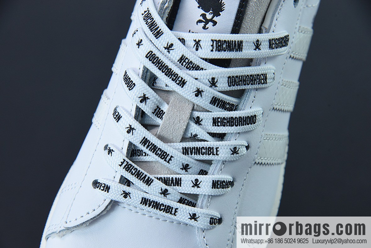 Clover CAMPUS INV X NBHD silver and white snake pattern flip fur low-top Vintage sports and leisure board shoes, item number: GW8962