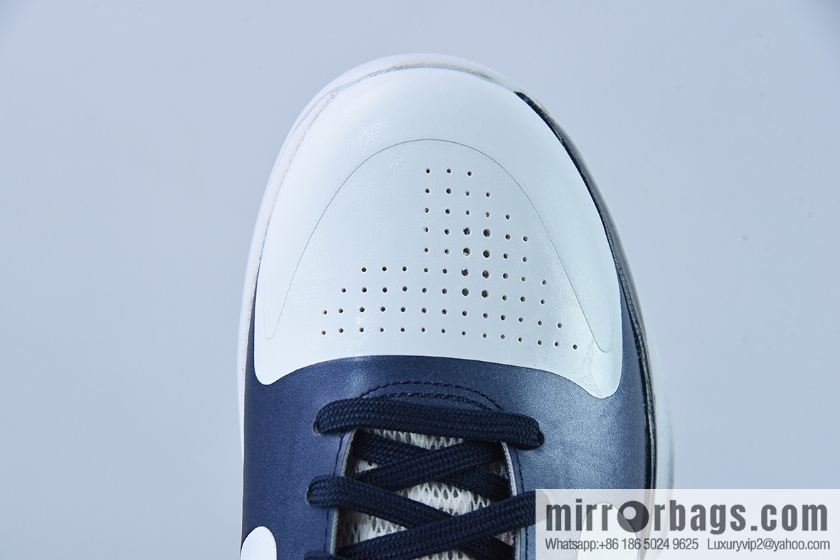 Kobe 5 generation ZK5 collection color scheme ZK5 PROTRO first year classic color, world championship men's basketball shoes, extinction version official item number: 386430 103