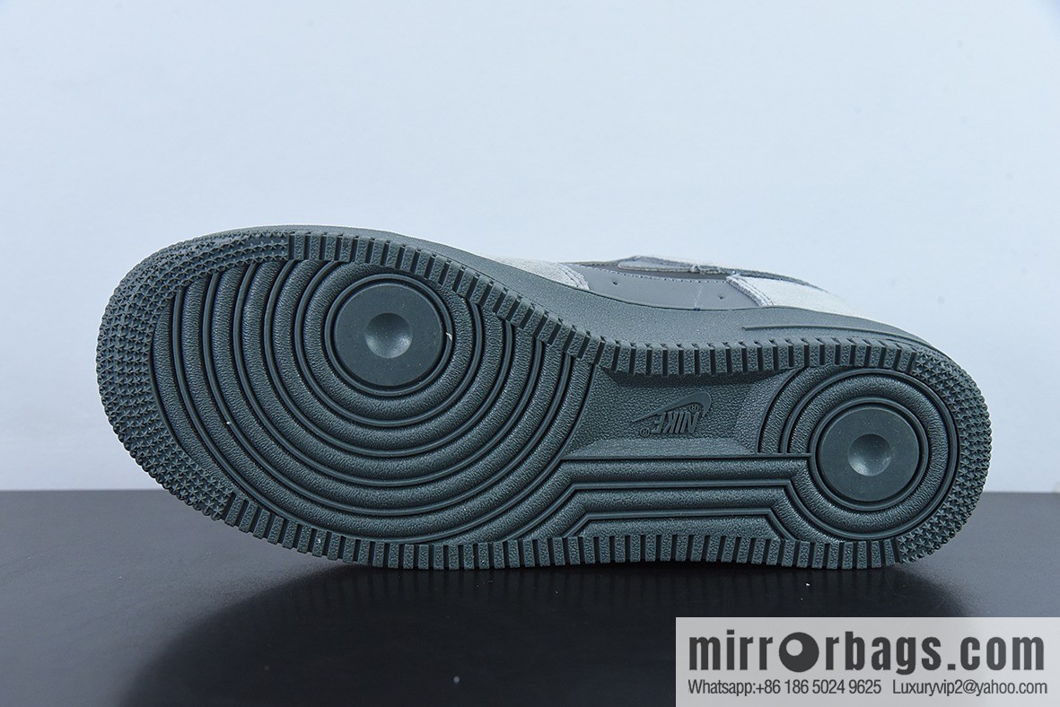 NK Air Force 1 Air Force One sports shoes, turning dark gray blue black double hook official item number: DO6709-002