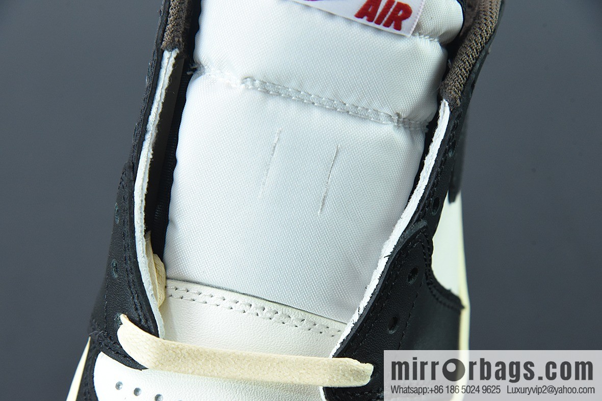 Air Jordan 1 small ts black and white brown Low Dark Mocha low top mocha board shoes, item number: cq4277-105