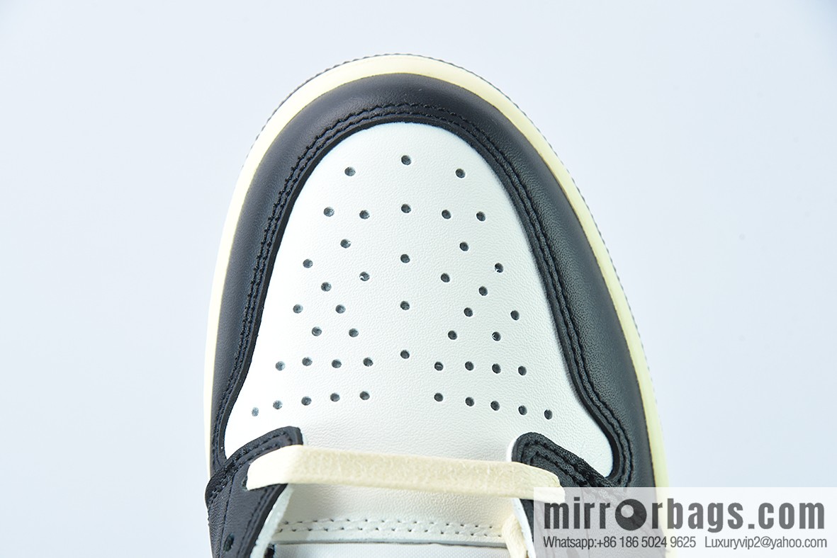 Air Jordan 1 small ts black and white brown Low Dark Mocha low top mocha board shoes, item number: cq4277-105
