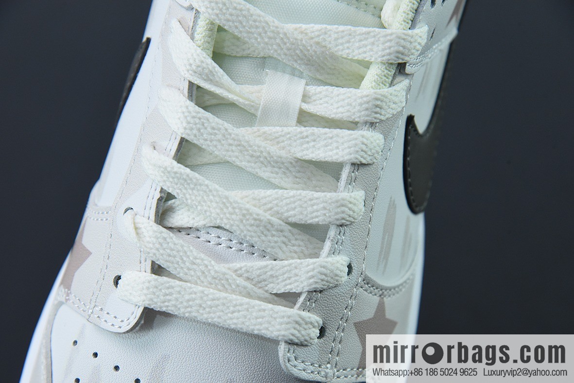 NK Dunk SB Low custom color scheme Video game pixel By You exclusive custom personalized shoes, item number: DD8052-116