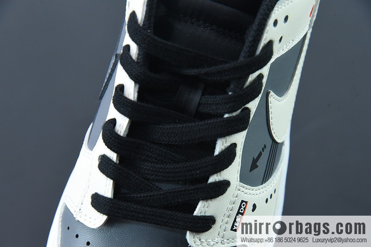 NK Dunk SB Low custom color scheme Video game pixel By You exclusive custom personalized shoes, item number: DD8012-006