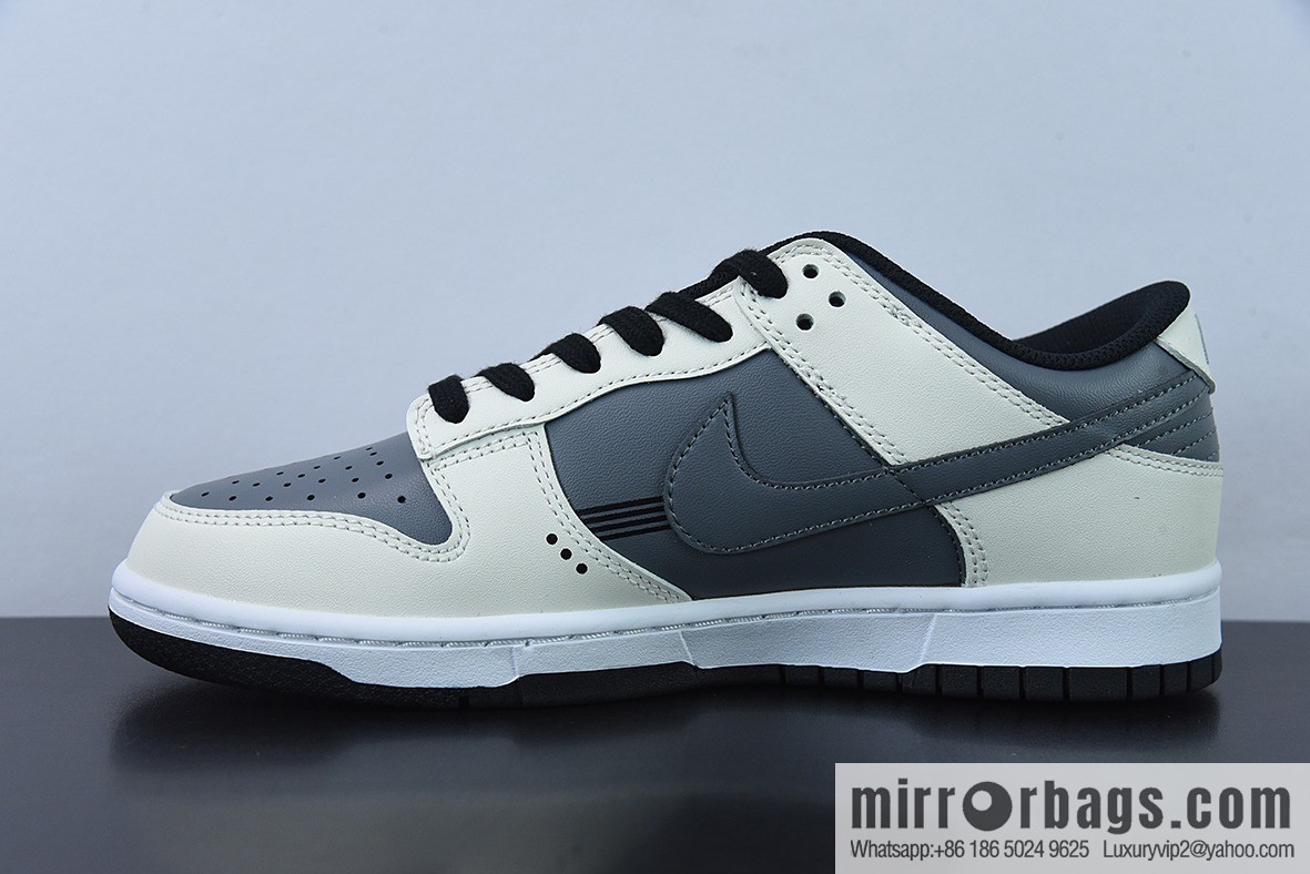 NK Dunk SB Low custom color scheme Video game pixel By You exclusive custom personalized shoes, item number: DD8012-006