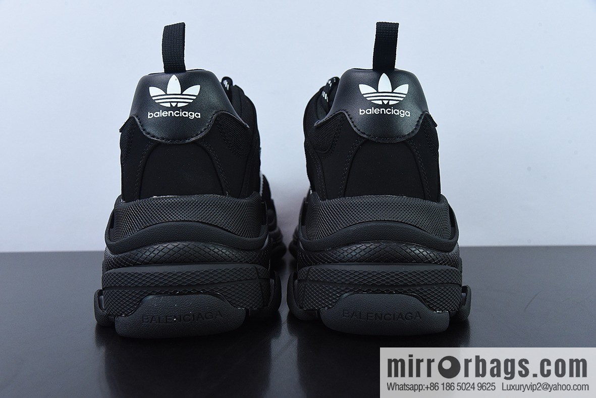 Balenciaga x Adidas Clover Triple S Daddy Shoes, Balenciaga sneakers