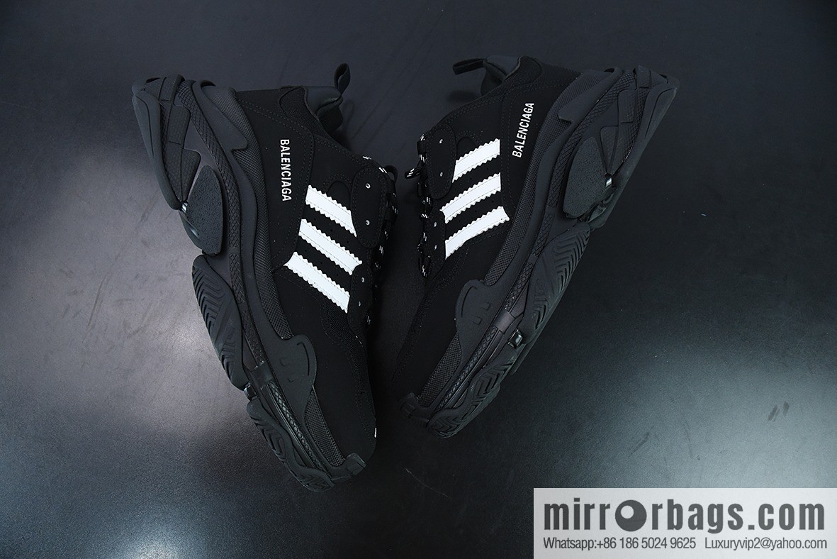Balenciaga x Adidas Clover Triple S Daddy Shoes, Balenciaga sneakers