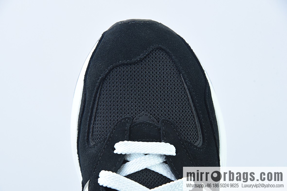 New Balance M5740CB New Balance, Navy Blue Vintage Casual Jogging Shoes