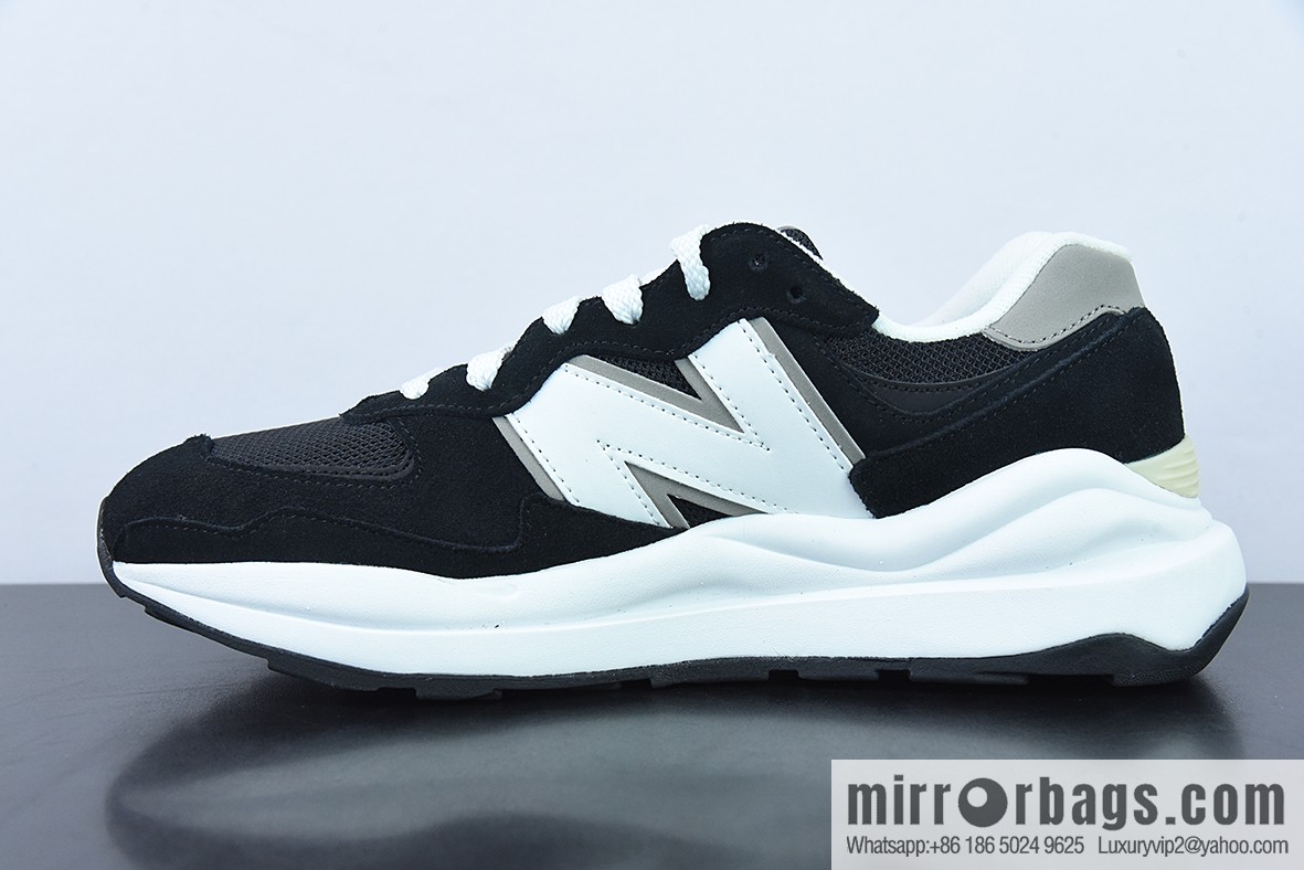 New Balance M5740CB New Balance, Navy Blue Vintage Casual Jogging Shoes