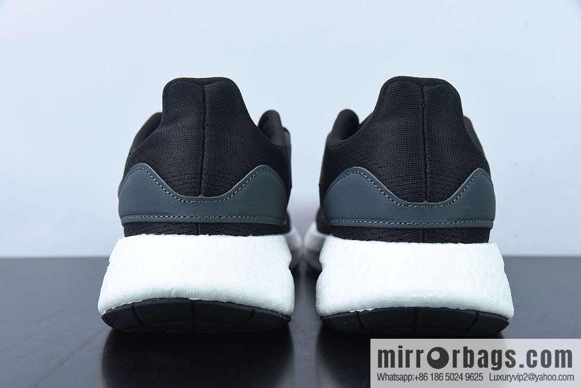 AD Pureb Boost hd Wnte U MEN new color scheme UB8.0 black and white Unisex sneakers of the same style item number: GZ5174