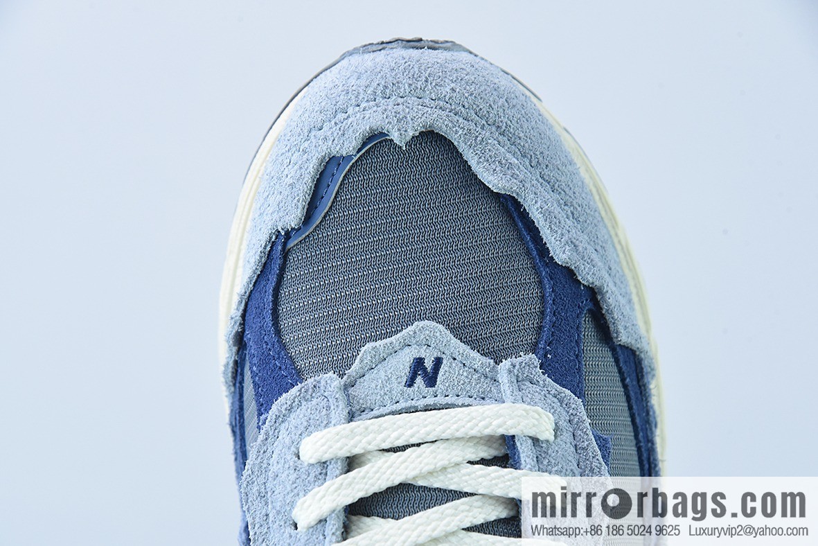 New Balance Patchwork Vintage Casual Running Shoes Men and Women Long Blue and White Blue M2002RDI Blue and White Blue