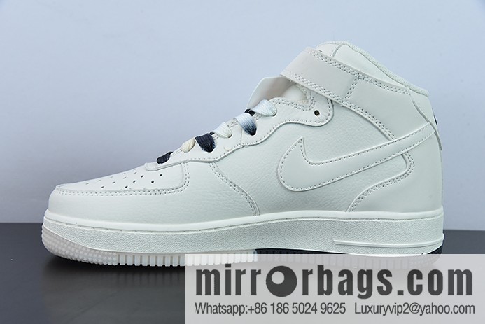 Air Force 1 '07 Mid series marked white and black small hook, Air Force One Zhongbang NT2969-013
