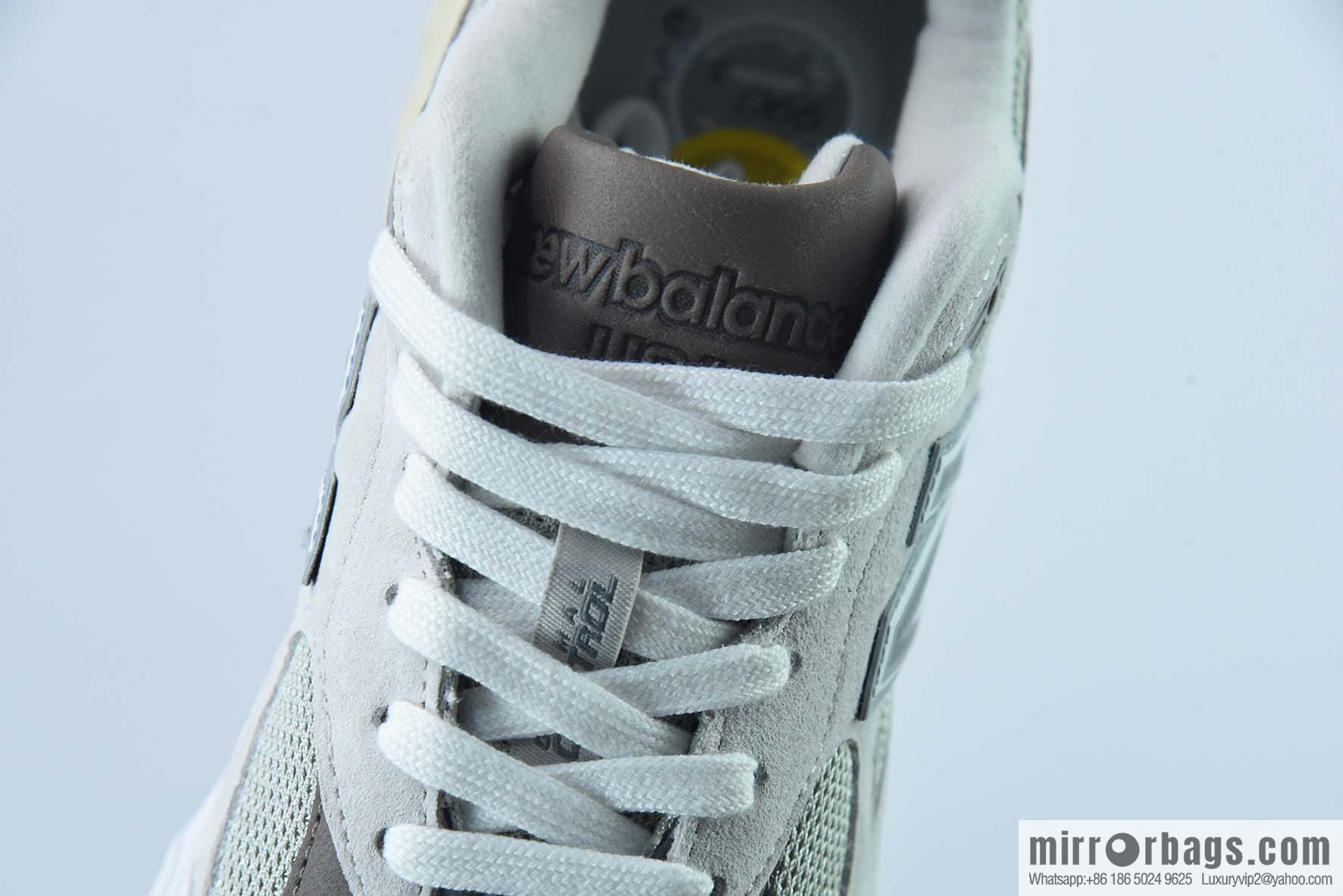 New Balance M990AL3 Item Number: M990SC3 New Balance NB990V3 White
