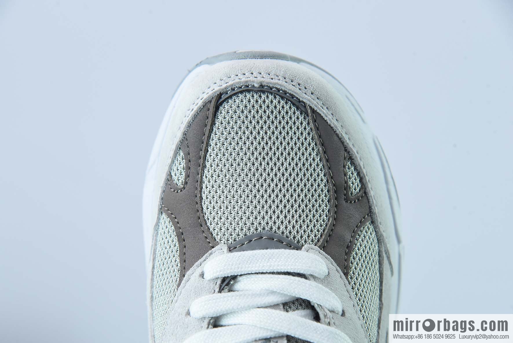 New Balance M990AL3 Item Number: M990SC3 New Balance NB990V3 White