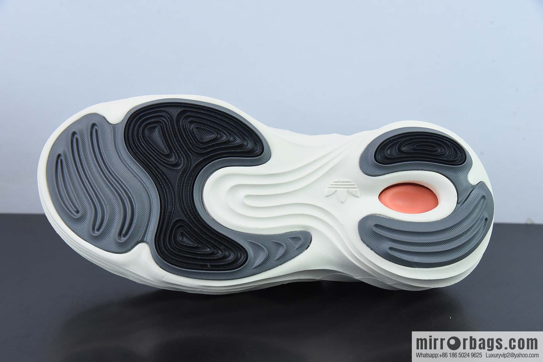 Adidas AdiFOM Q hollow white and black, Adi's new series of autumn and winter hole shoes HP6582818