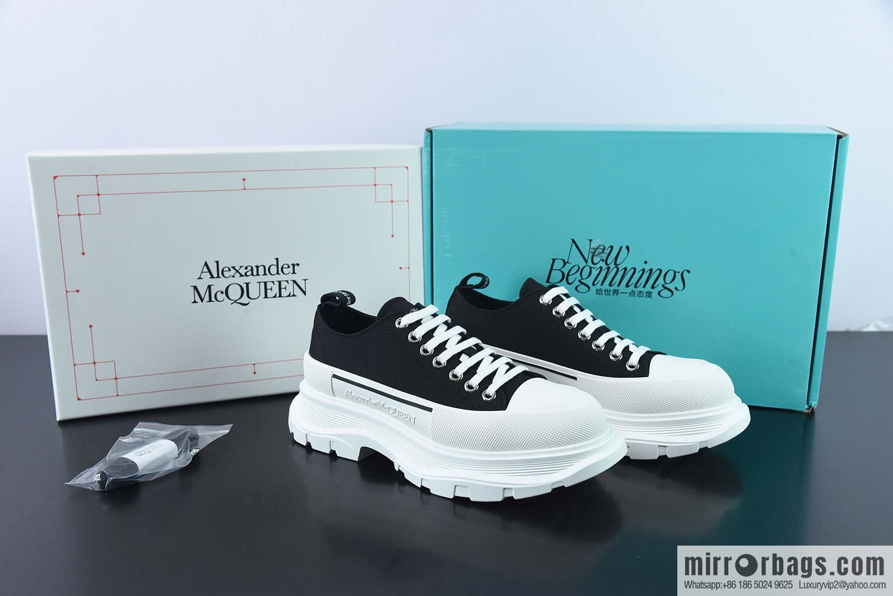 Alexander McQueen/Alexander McQueen muffin shoes platform heightening canvas shoes