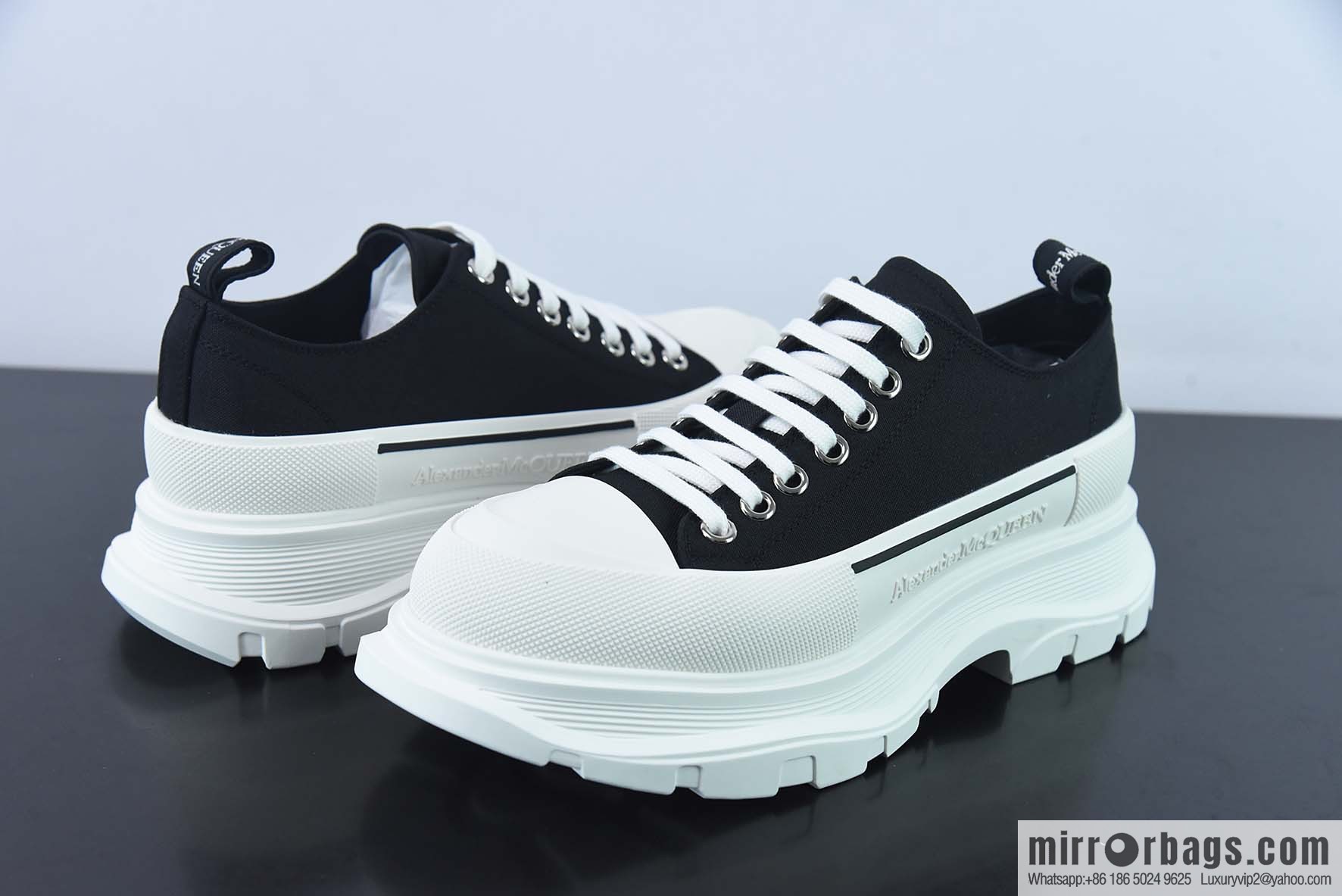 Alexander McQueen/Alexander McQueen muffin shoes platform heightening canvas shoes
