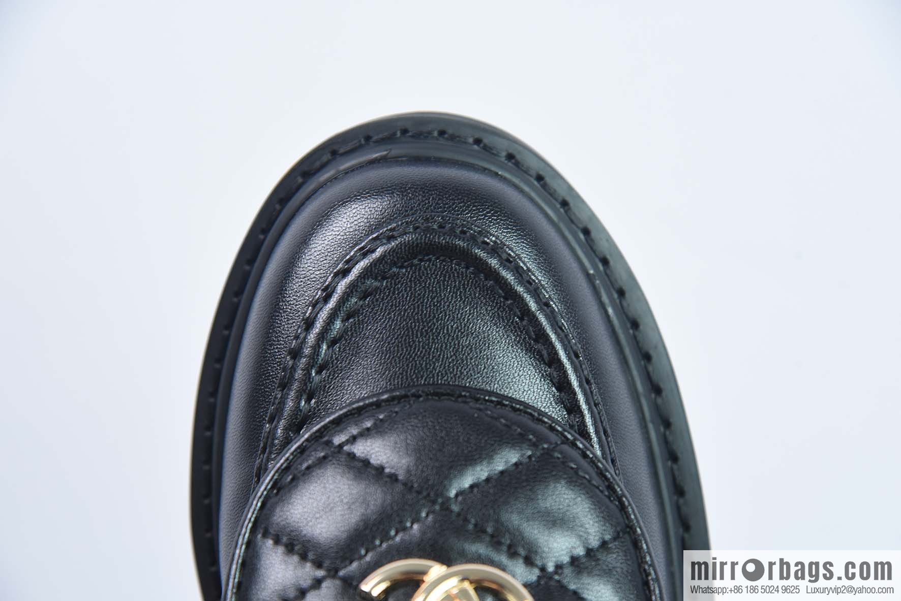 Chanel Chanel [Xiaoxiangfeng] new buckle loafers