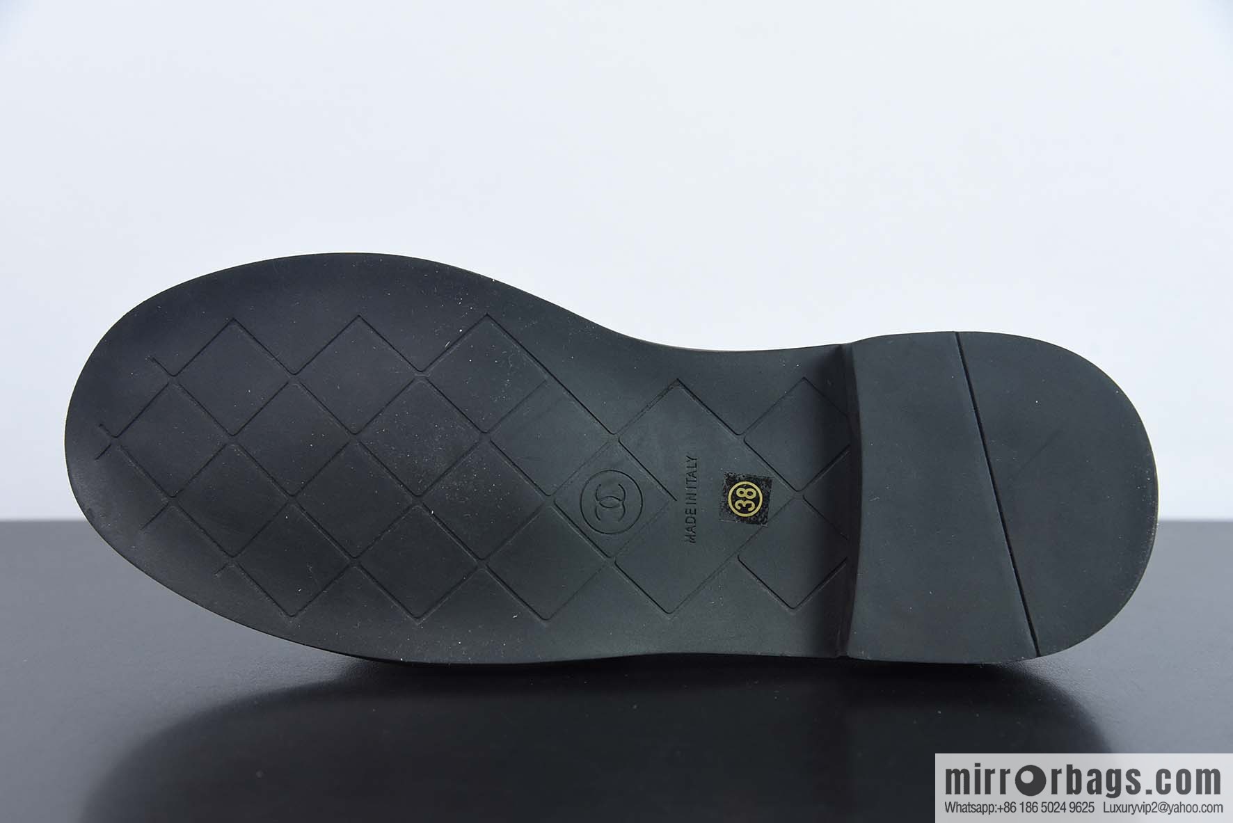 Chanel Chanel [Xiaoxiangfeng] new buckle loafers