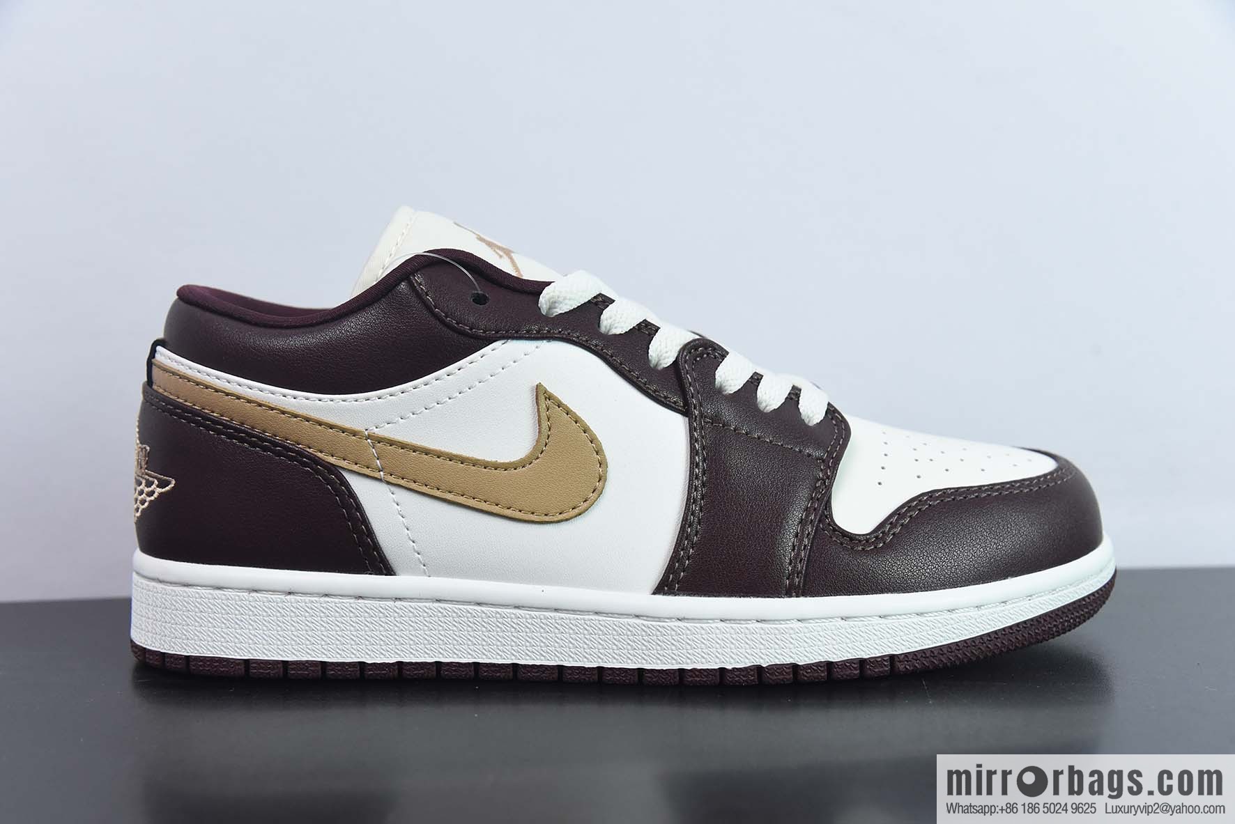 Air Jordan 1 Low AJ1 Mocha, Coffee, Low Top Vintage Basketball Shoes DC0774-200