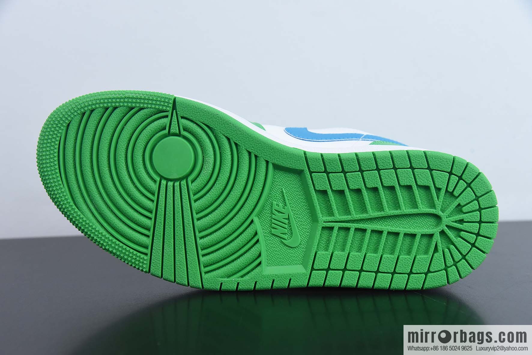 Air Jordan 1 Low AJ1 lucky blue-green, low-top Vintage basketball shoes item number: DC0774-304