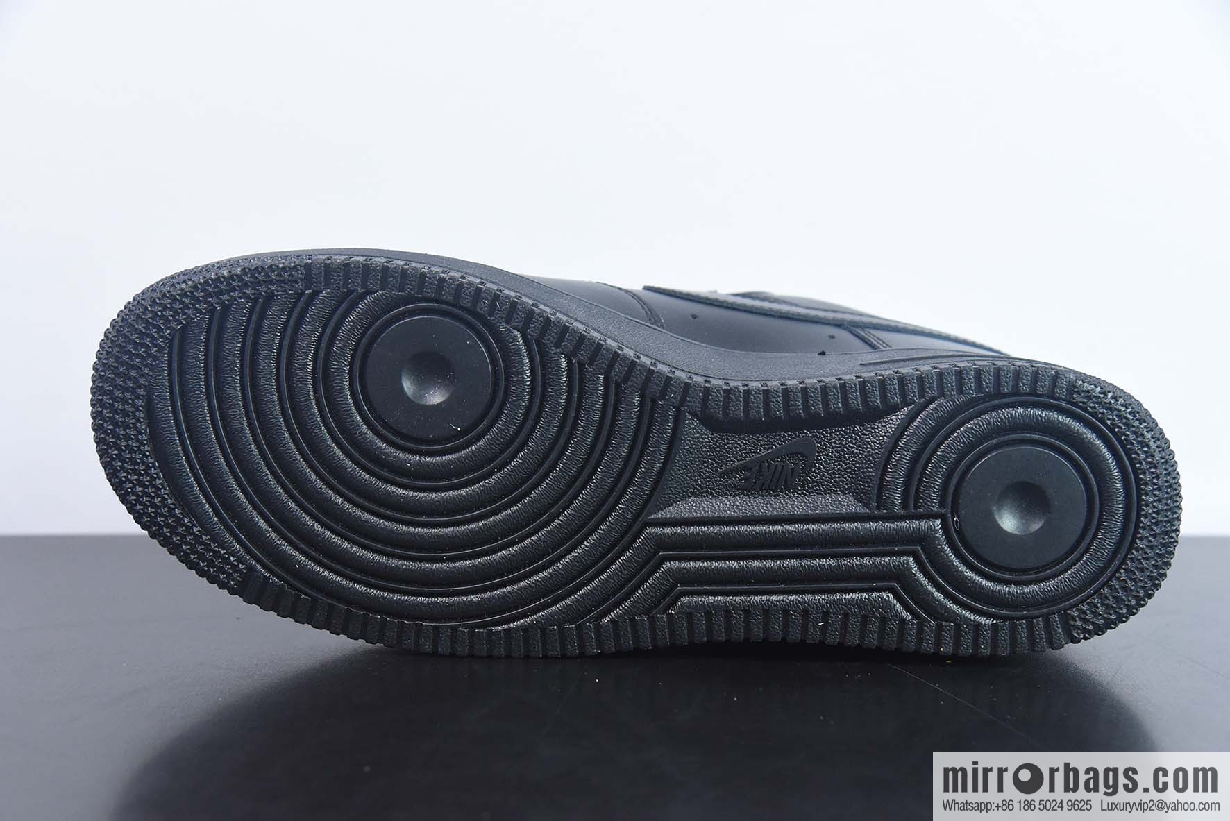 Nike Air Force 1 Low Air Force All Black Low