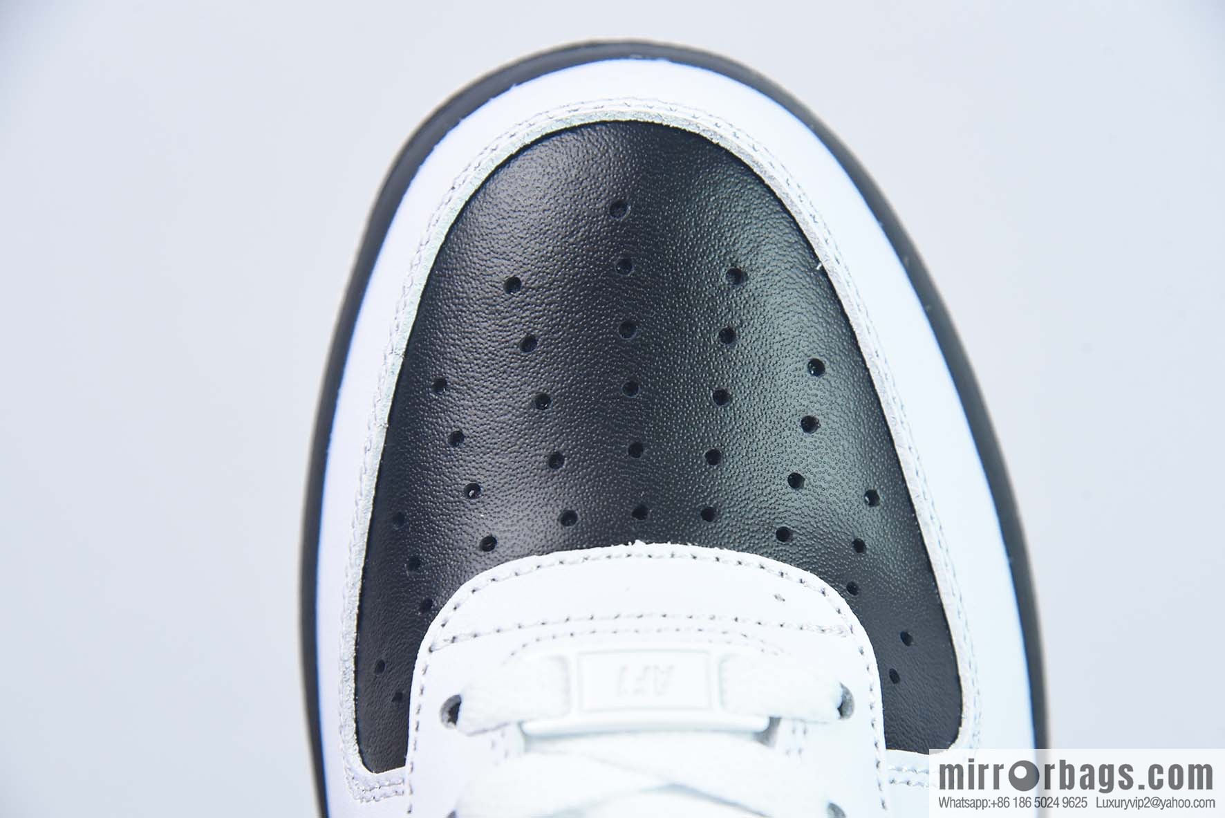 Nk Air Force 1 '07 Low Bruce Lee color scheme Air Force One Low Top Casual Board Shoes KN2696-024