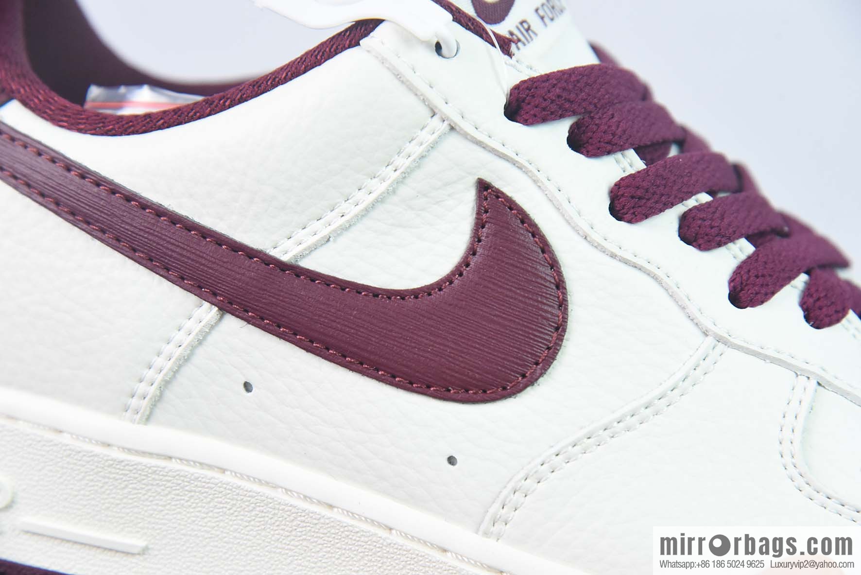 Nk Air Force 1 '07 Low burgundy white color scheme