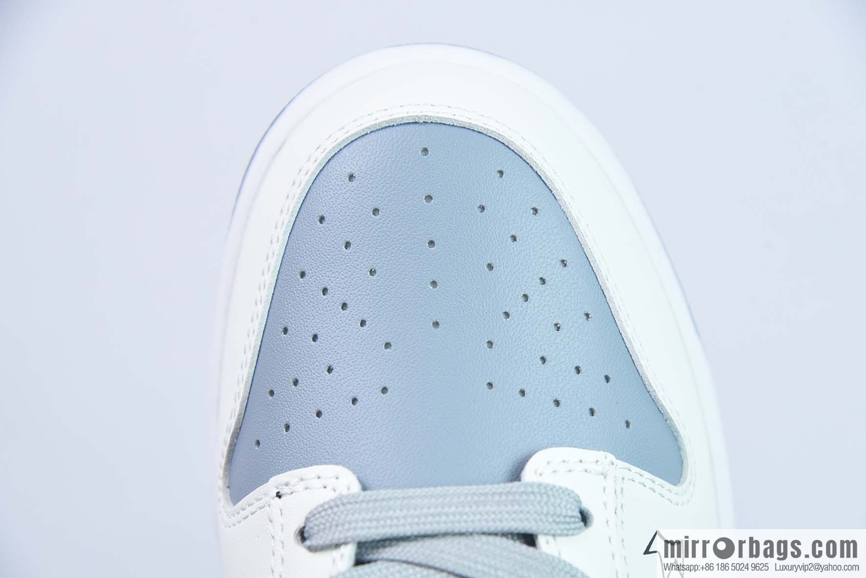 Nike SB Dunk Low graffiti men sneakers item number: DD3696-255