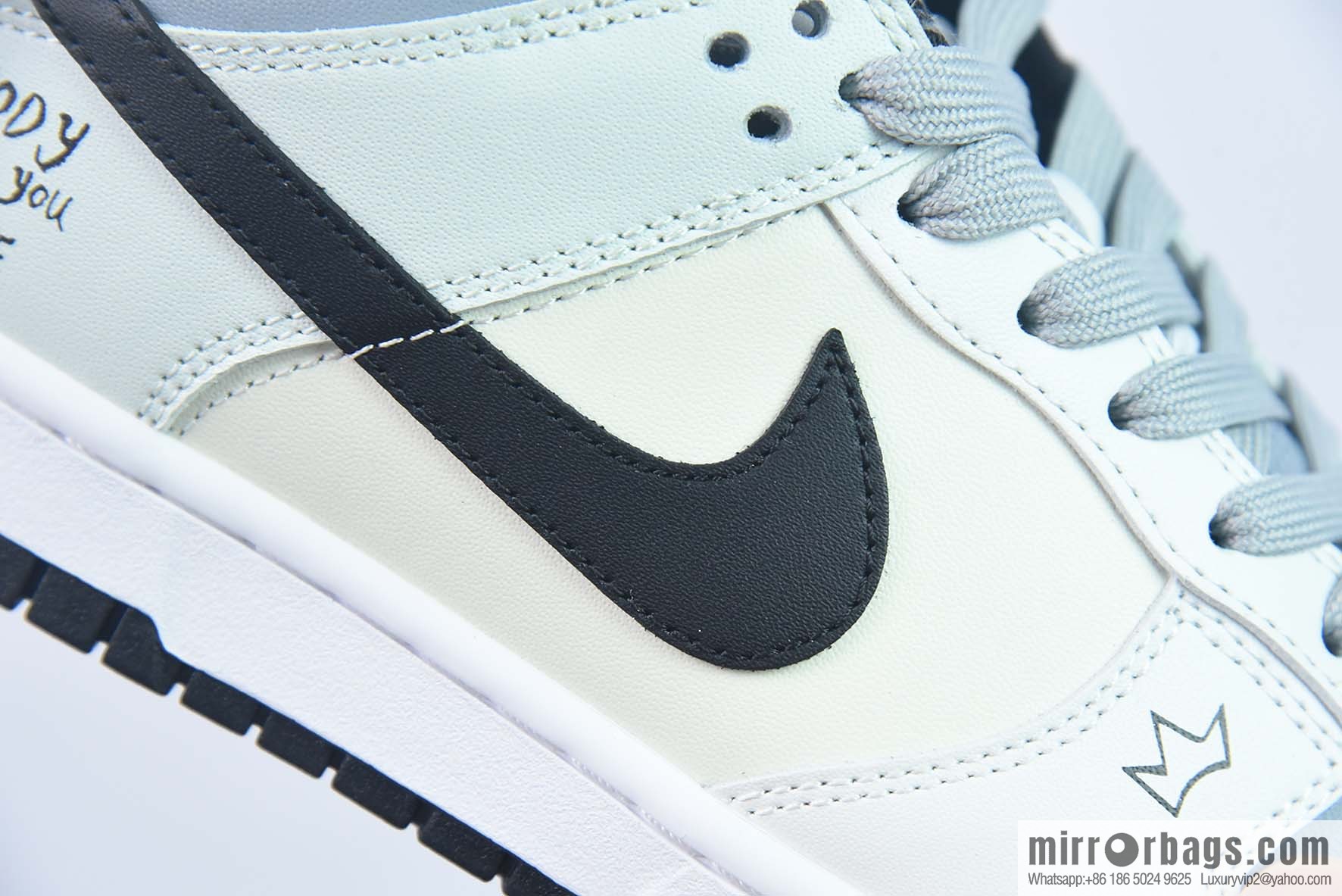 Nike SB Dunk Low graffiti men sneakers item number: DD3696-255