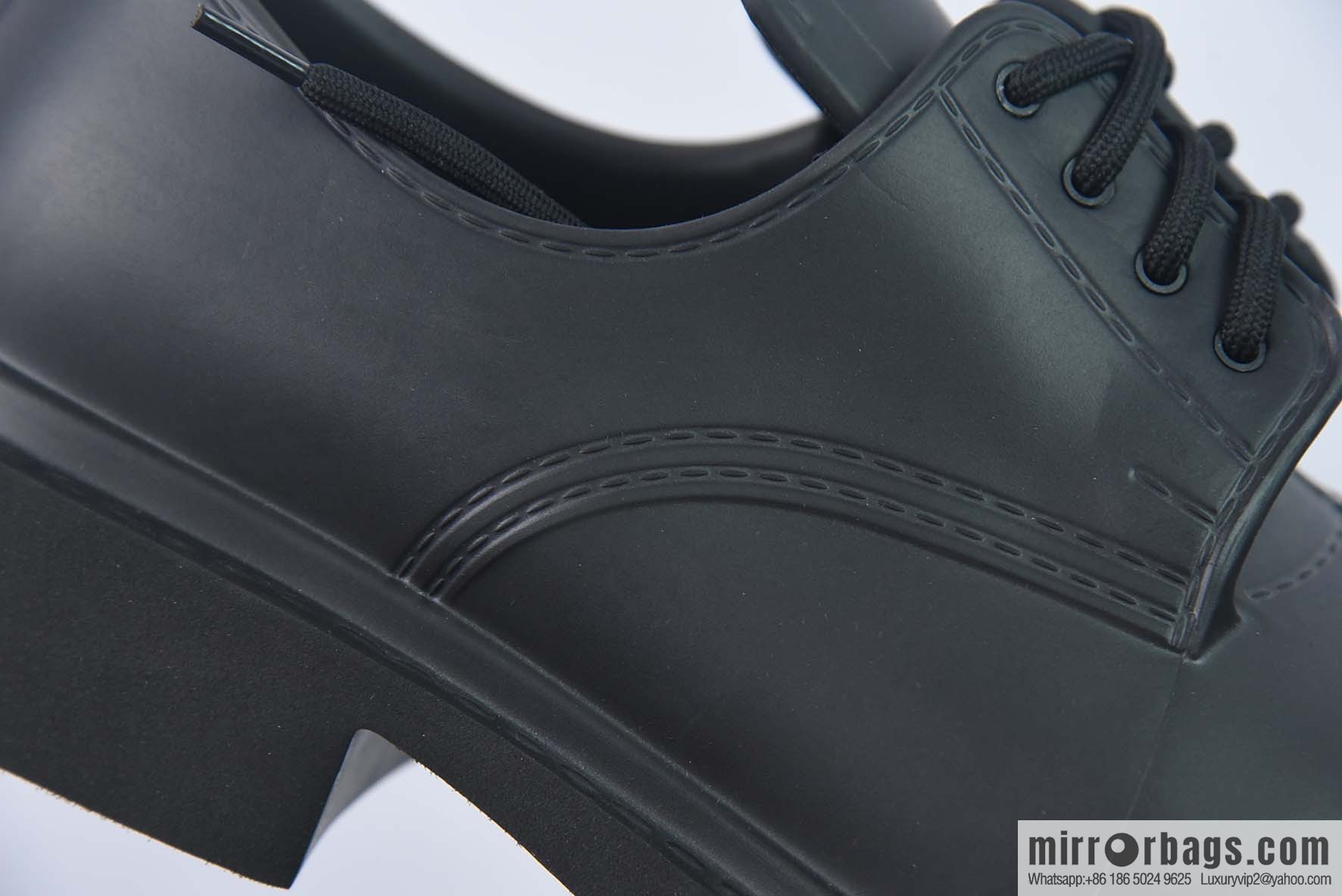 BEMV55076259 Balenciaga, Mickey Derby, big head balenciaga Mickey Derby big head shoes