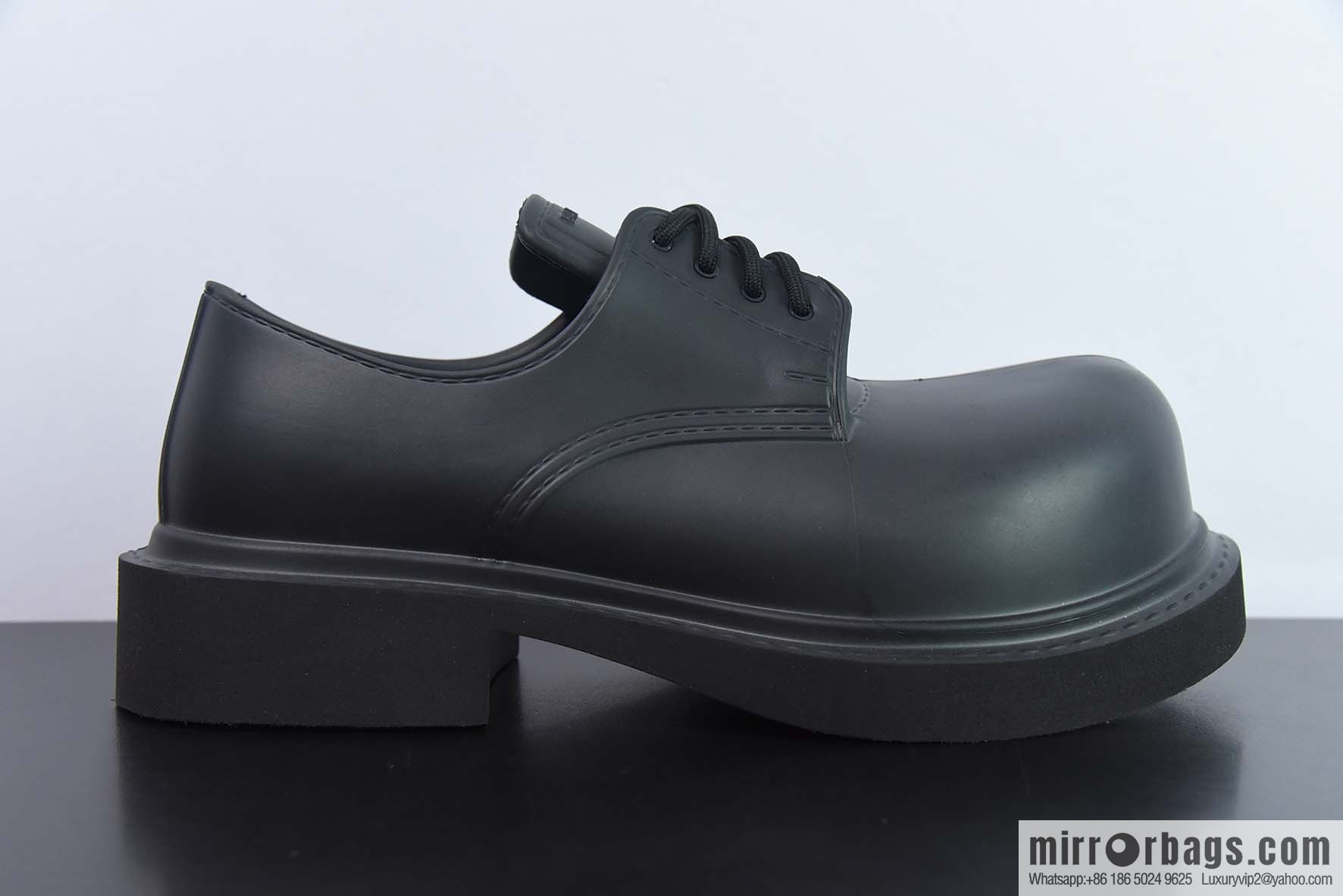 BEMV55076259 Balenciaga, Mickey Derby, big head balenciaga Mickey Derby big head shoes