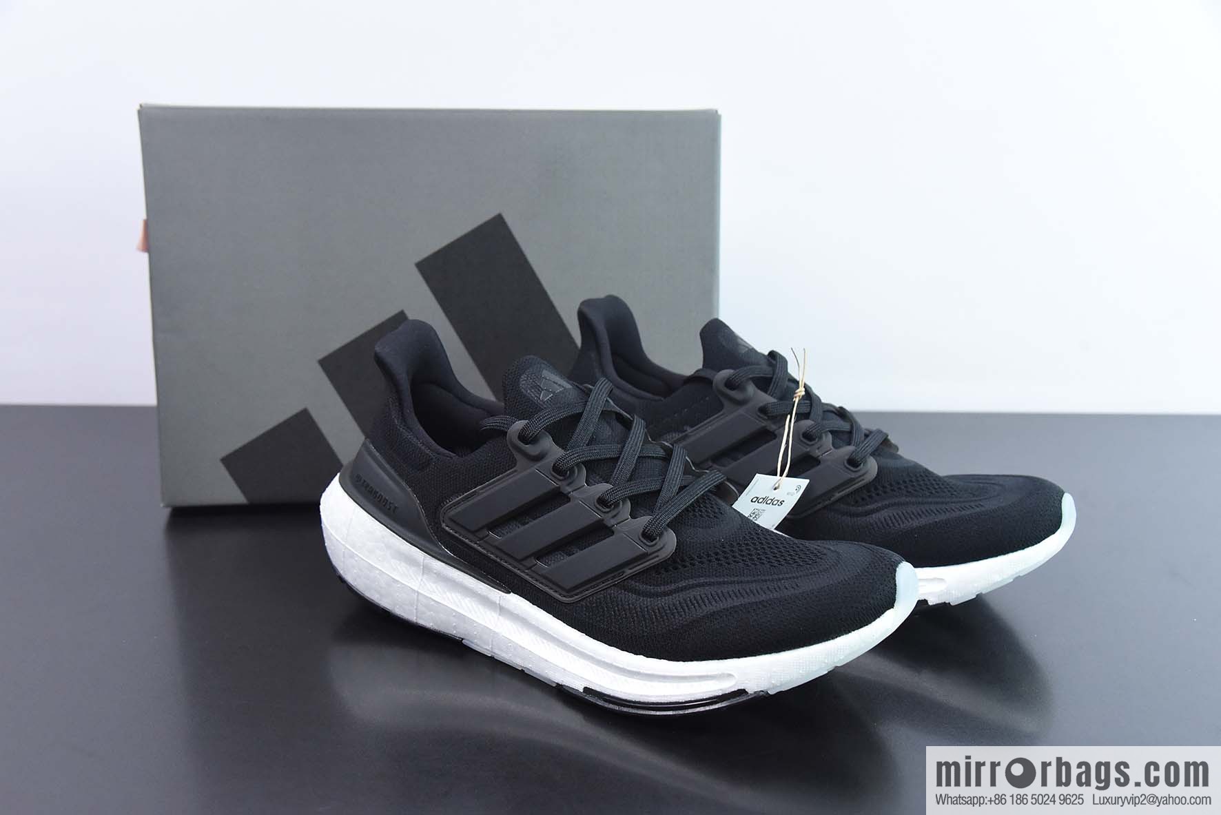 Adidas ULTRA BOOST LIGHT cushioning sports and leisure lightweight breathable running shoes, item number: GY9351