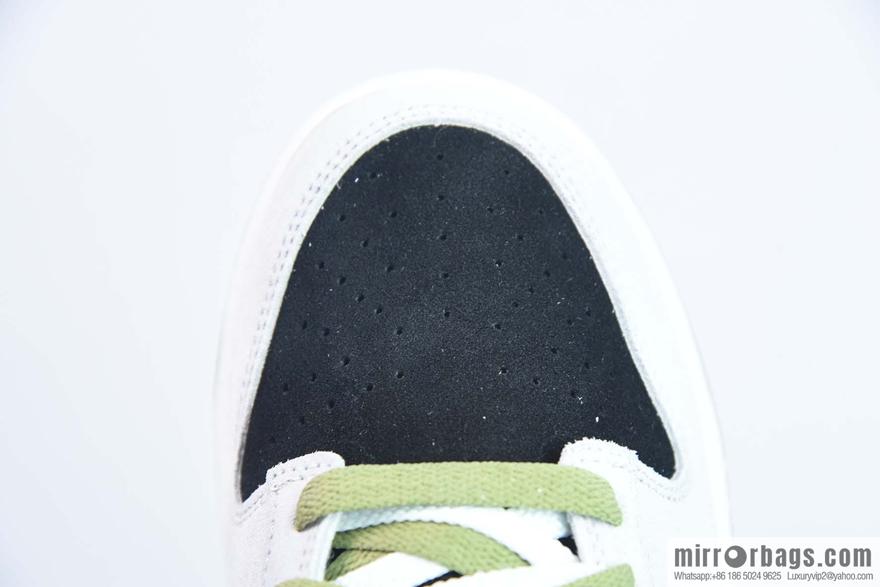 NIKE DUNK SB LOW custom color scheme Unisex sneakers of the same style item number: DO9457 124
