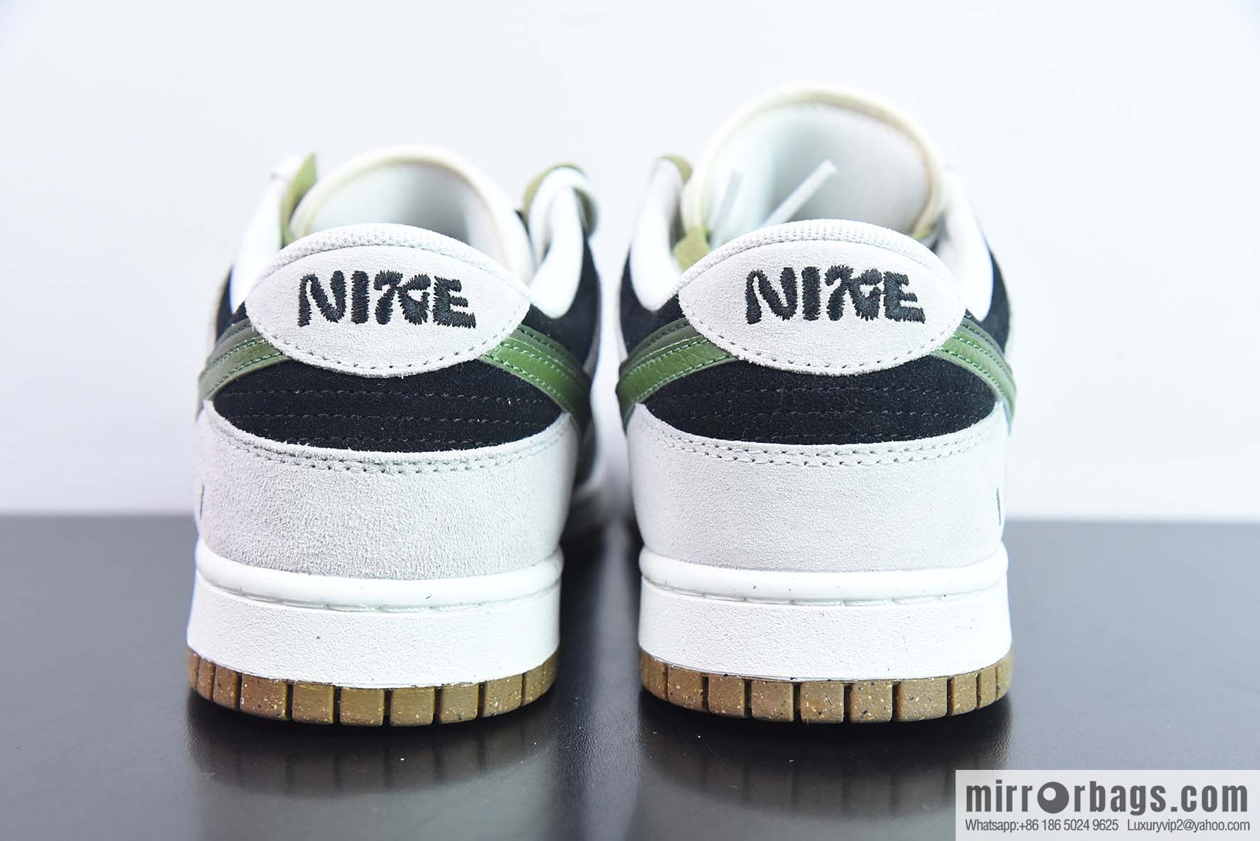 NIKE DUNK SB LOW custom color scheme Unisex sneakers of the same style item number: DO9457 124
