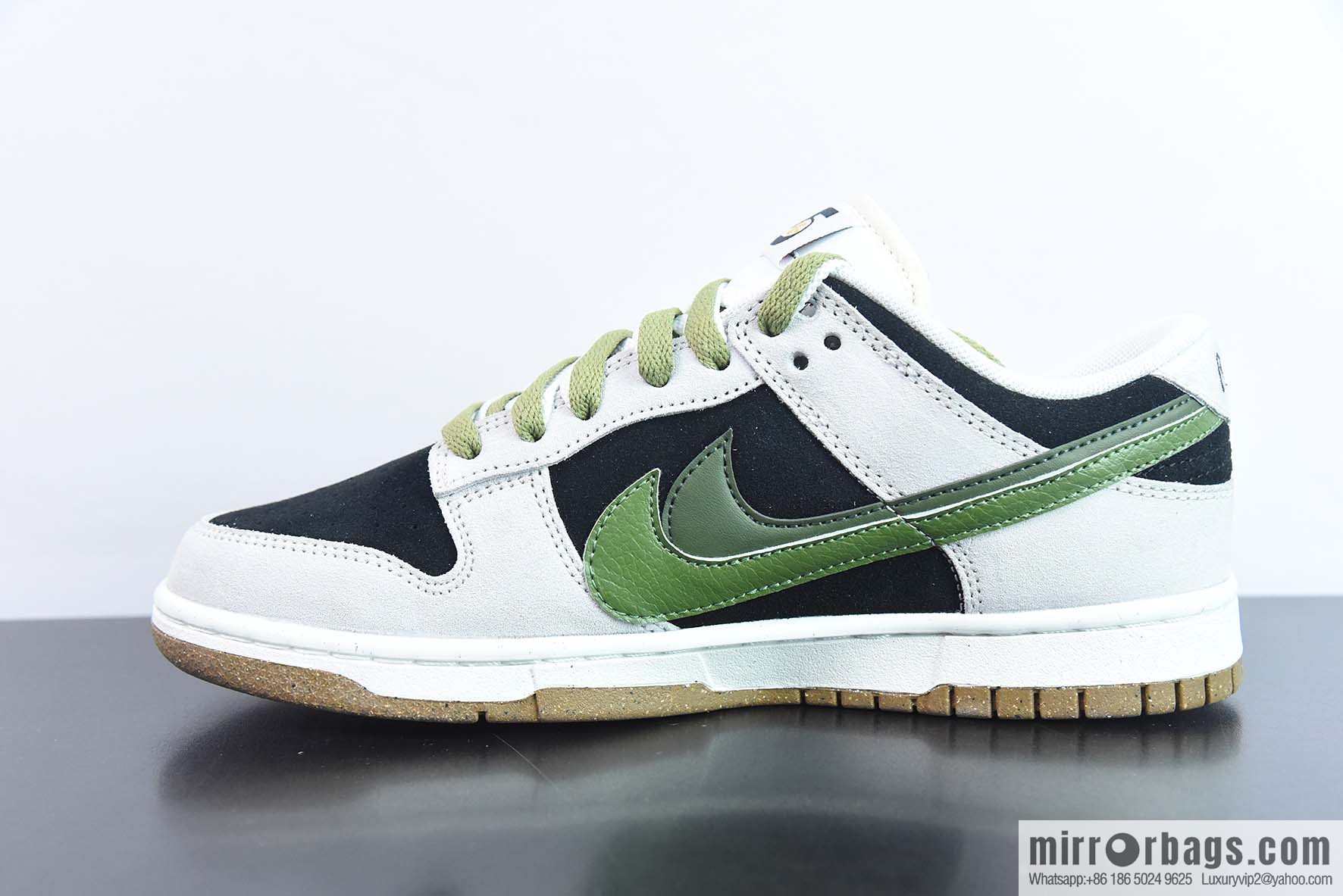 NIKE DUNK SB LOW custom color scheme Unisex sneakers of the same style item number: DO9457 124