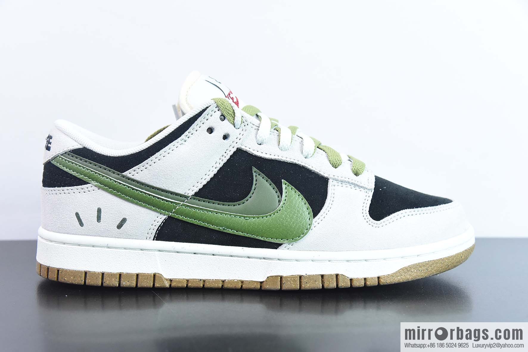 NIKE DUNK SB LOW custom color scheme Unisex sneakers of the same style item number: DO9457 124
