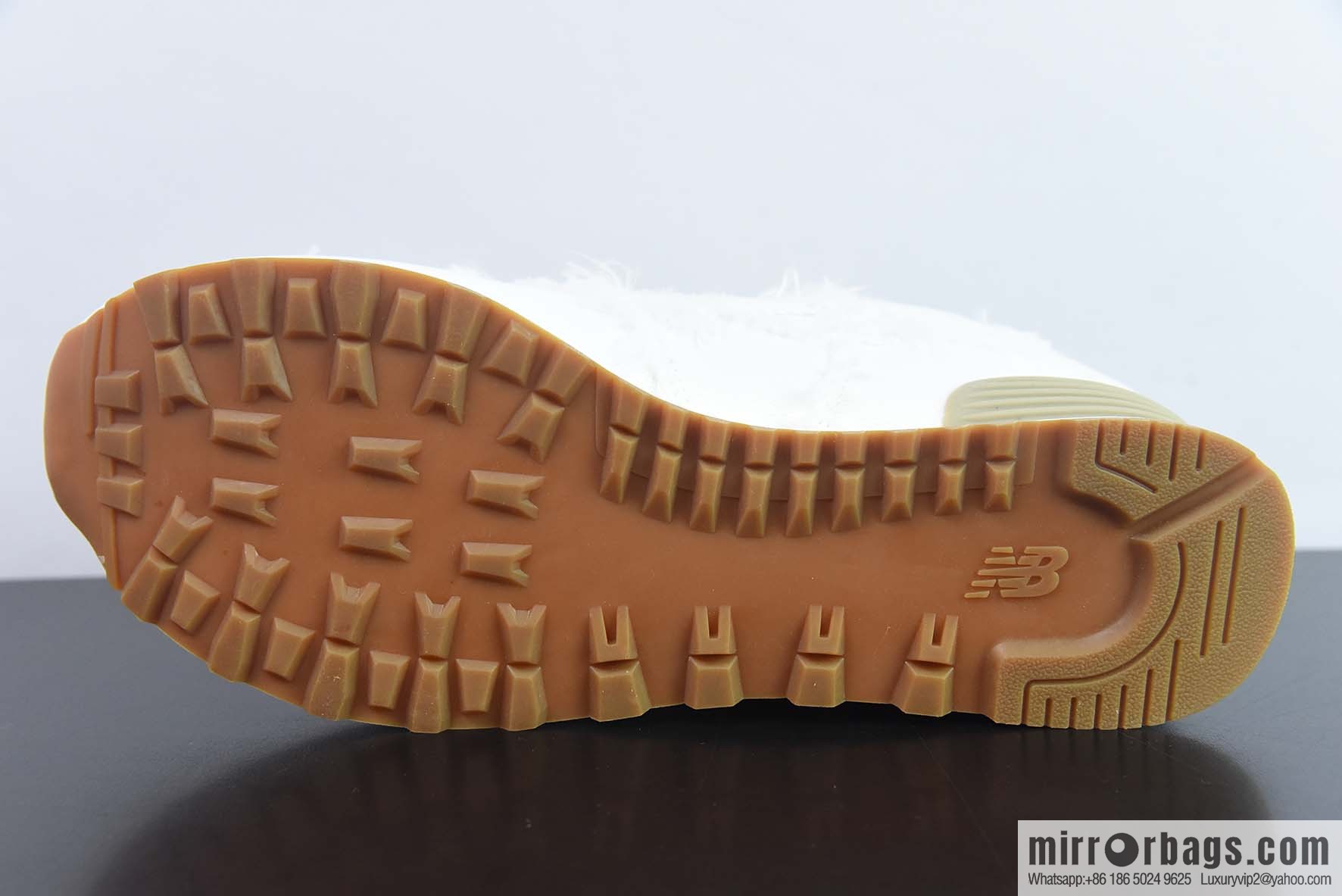 MIU MIU x NB 574 popular joint women's sneakers