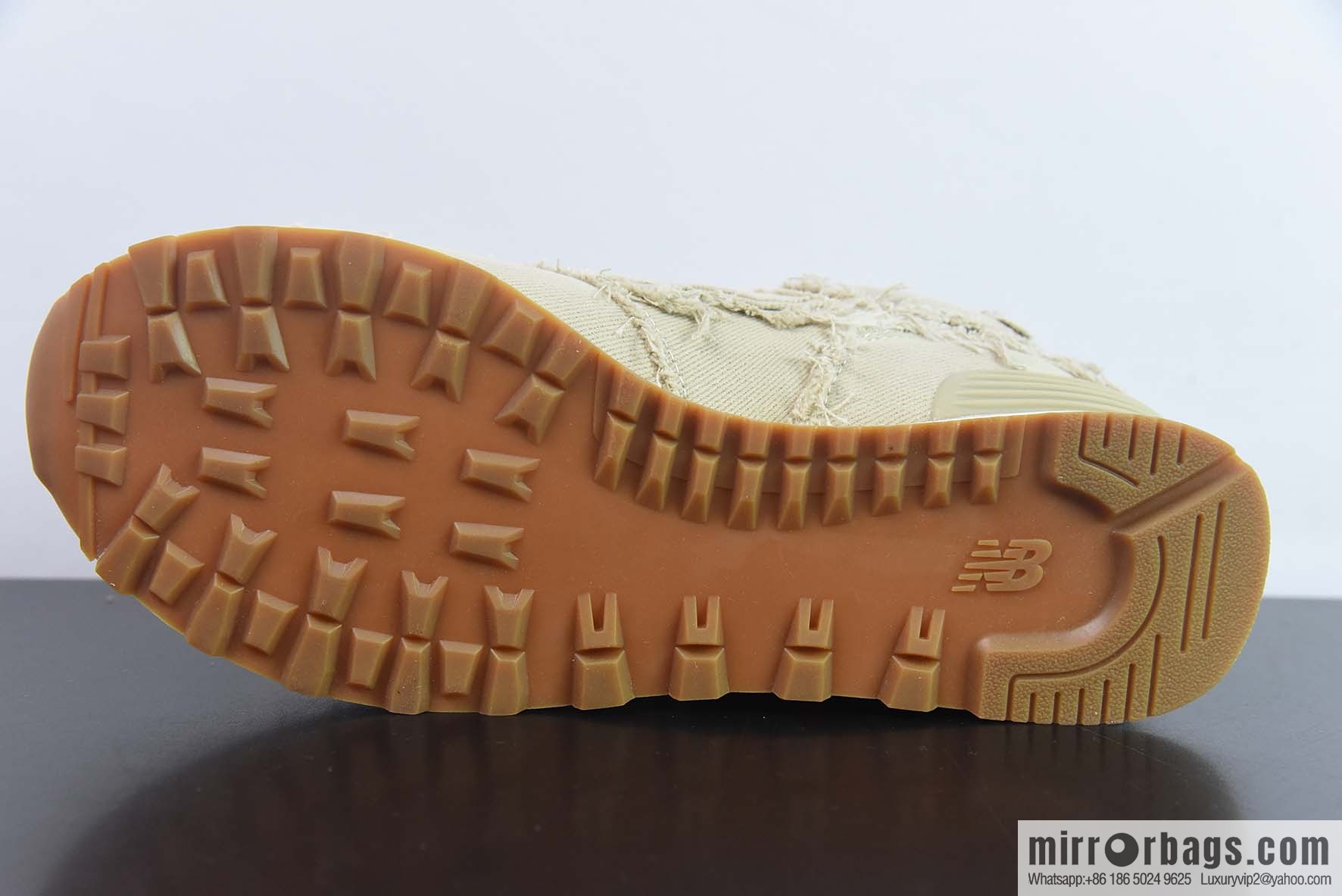 MIU MIU x NB 574 popular joint women's sneakers