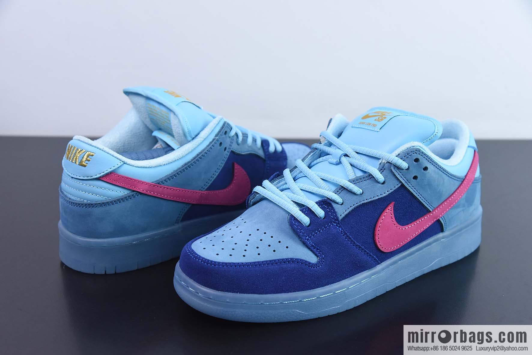 Nike SB Dunk Low Smurf, item number: DO9404-400