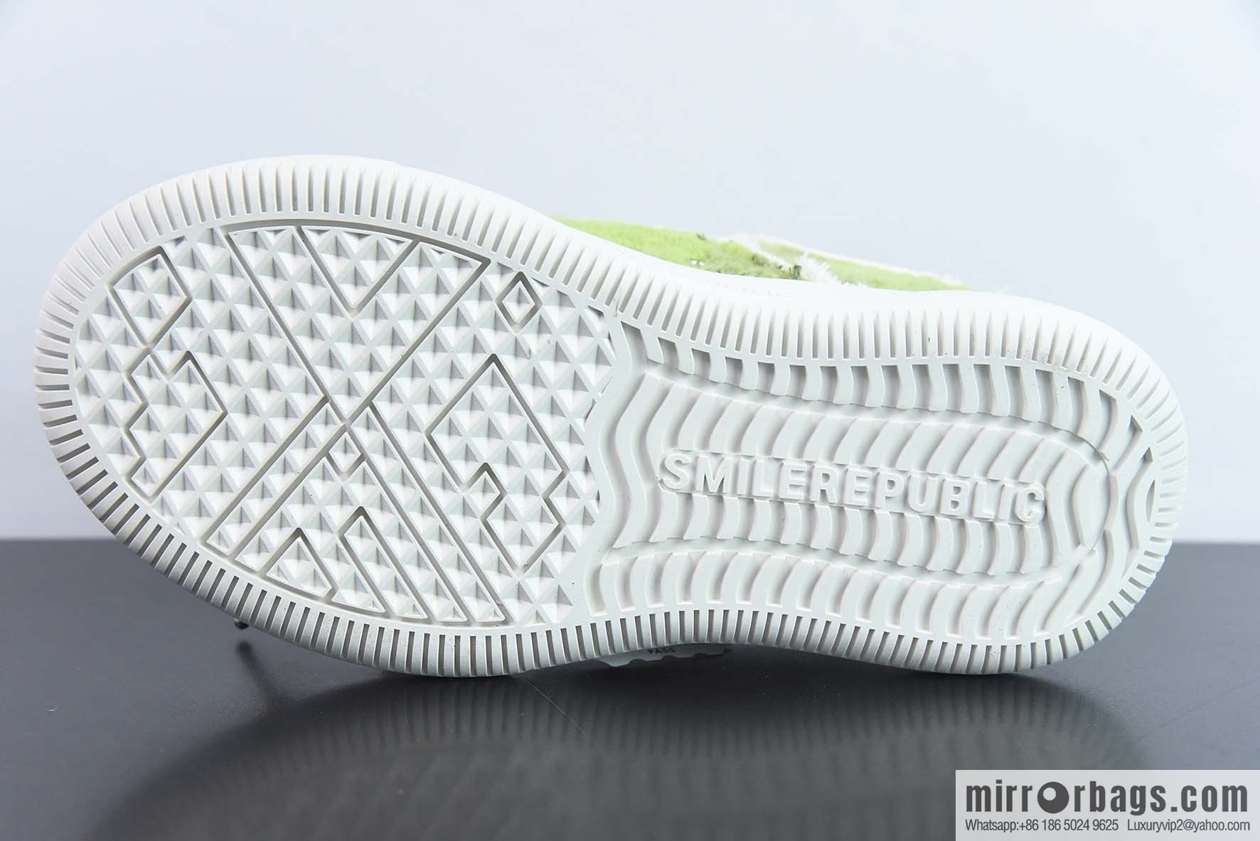 SMILEREPUBLIC Canvas Sneakers Low muffin thick bottom heightened low top anti-lace beggar wind canvas sneakers