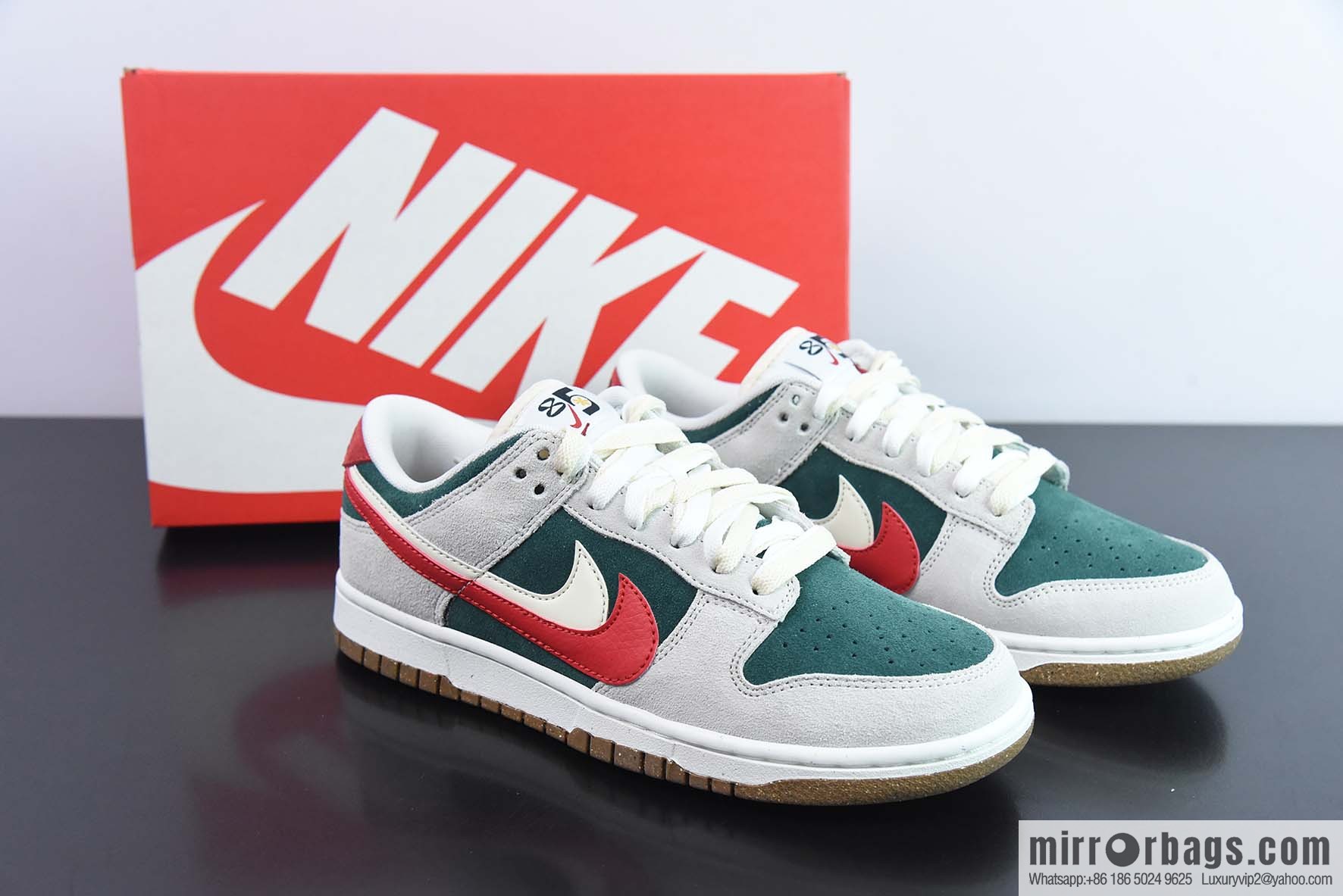 NIKE SB Dunk Low sports and leisure low-top board shoes, double hook, beige red and green, item number: DO9457-127