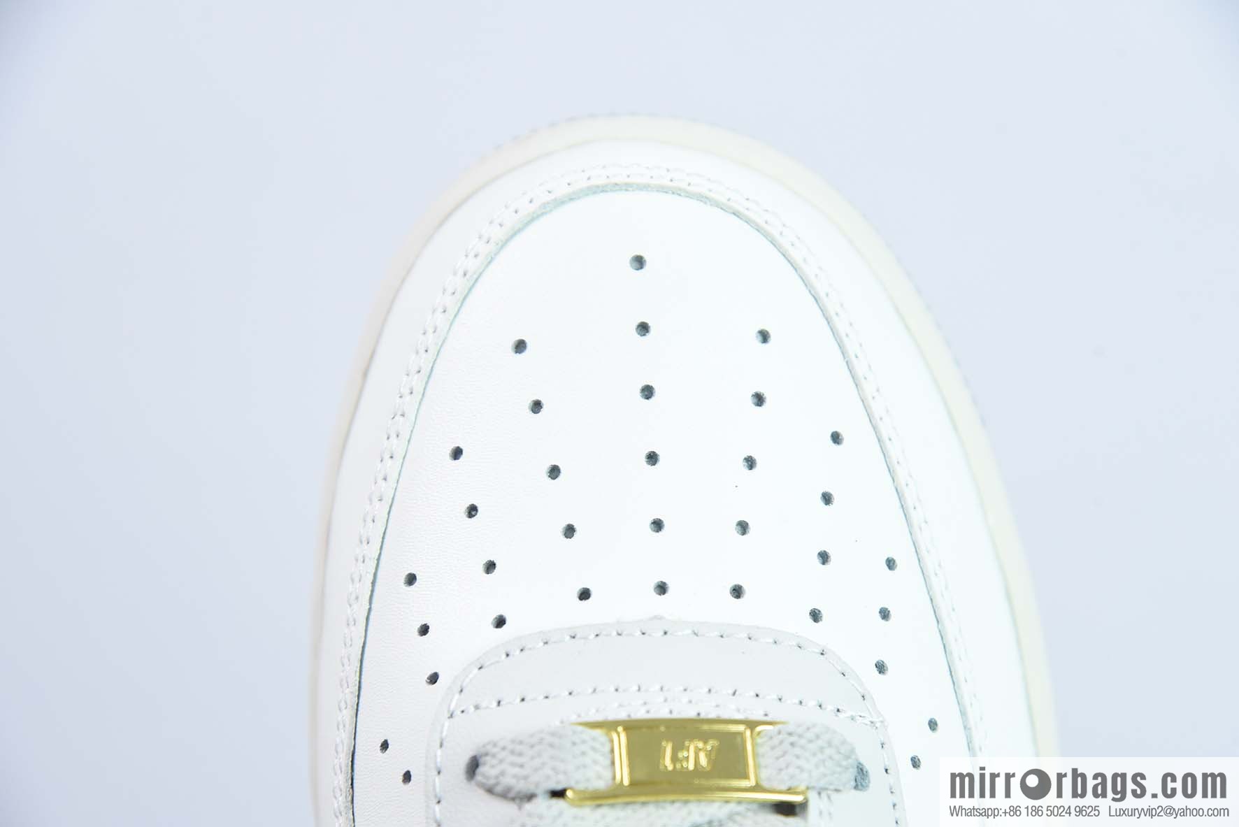 NK Air Force 1 '07 Low Light Gray Brown, Air Force One Low Top Casual Sneakers, Item Number: CW2288-702