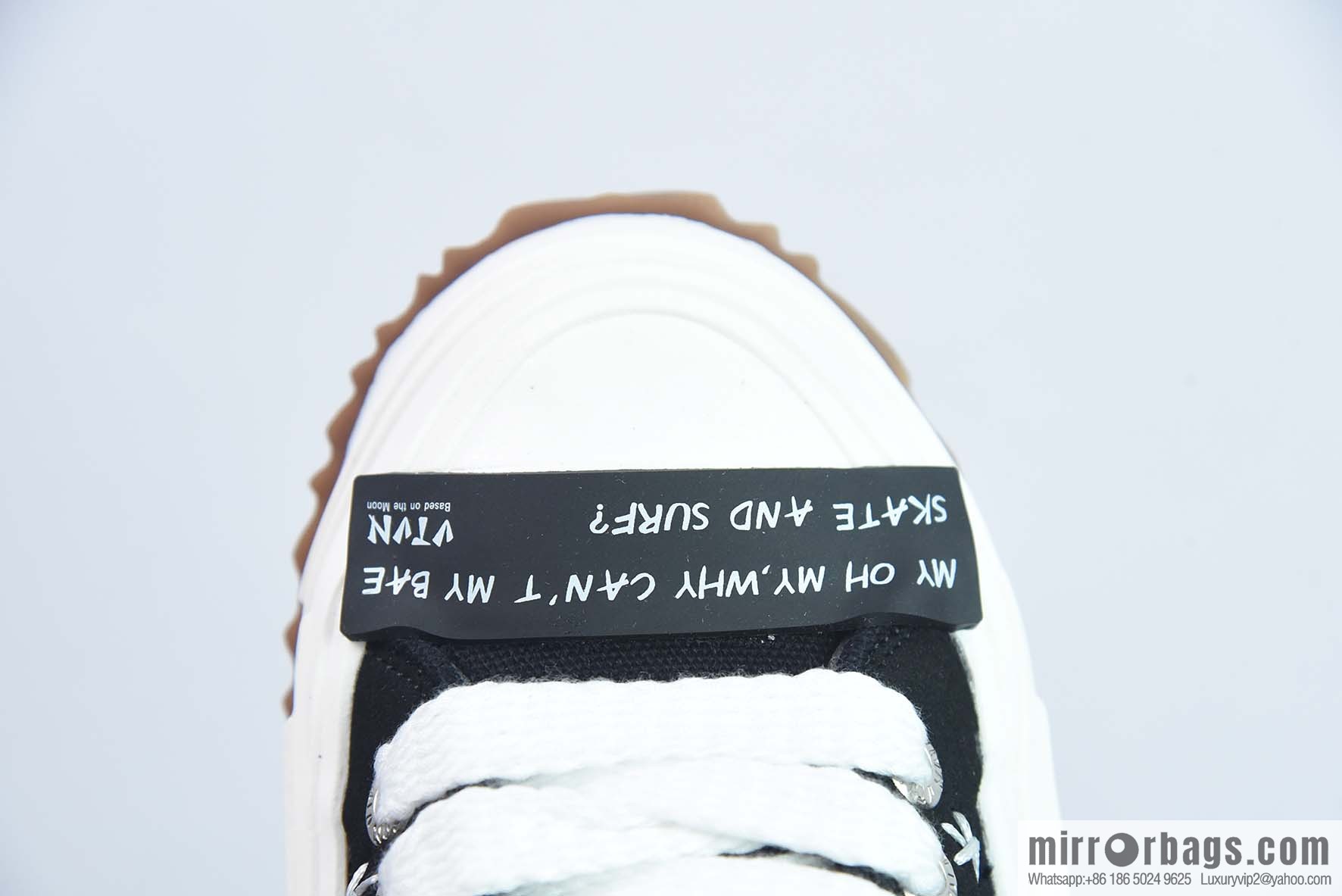 NUK50802250 VTVN 2023 spring and summer new bread shoes His & Hers casual sneakers