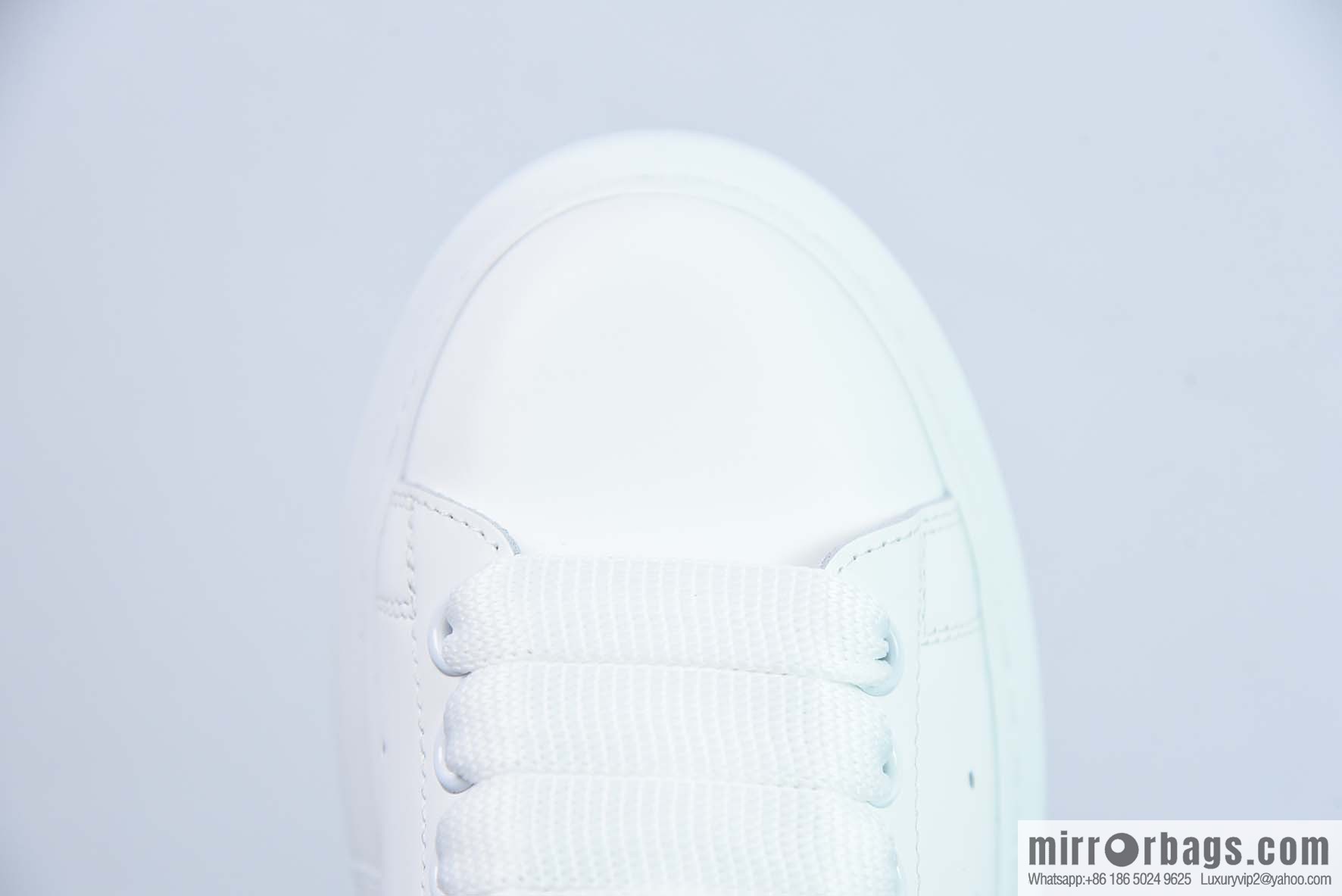 Alexander McQueen/Alexander McQueen, white shoes with thick soles